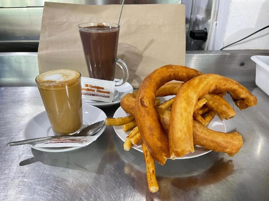 Breakfast in Apartamentos Turísticos La Plaza