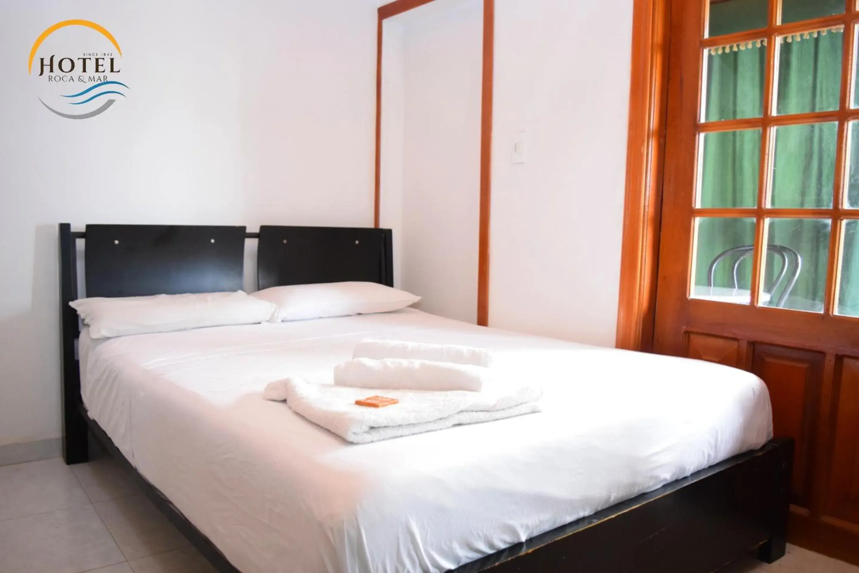 Double Room in Hotel Roca & Mar Double Room in Hotel Roca & Mar