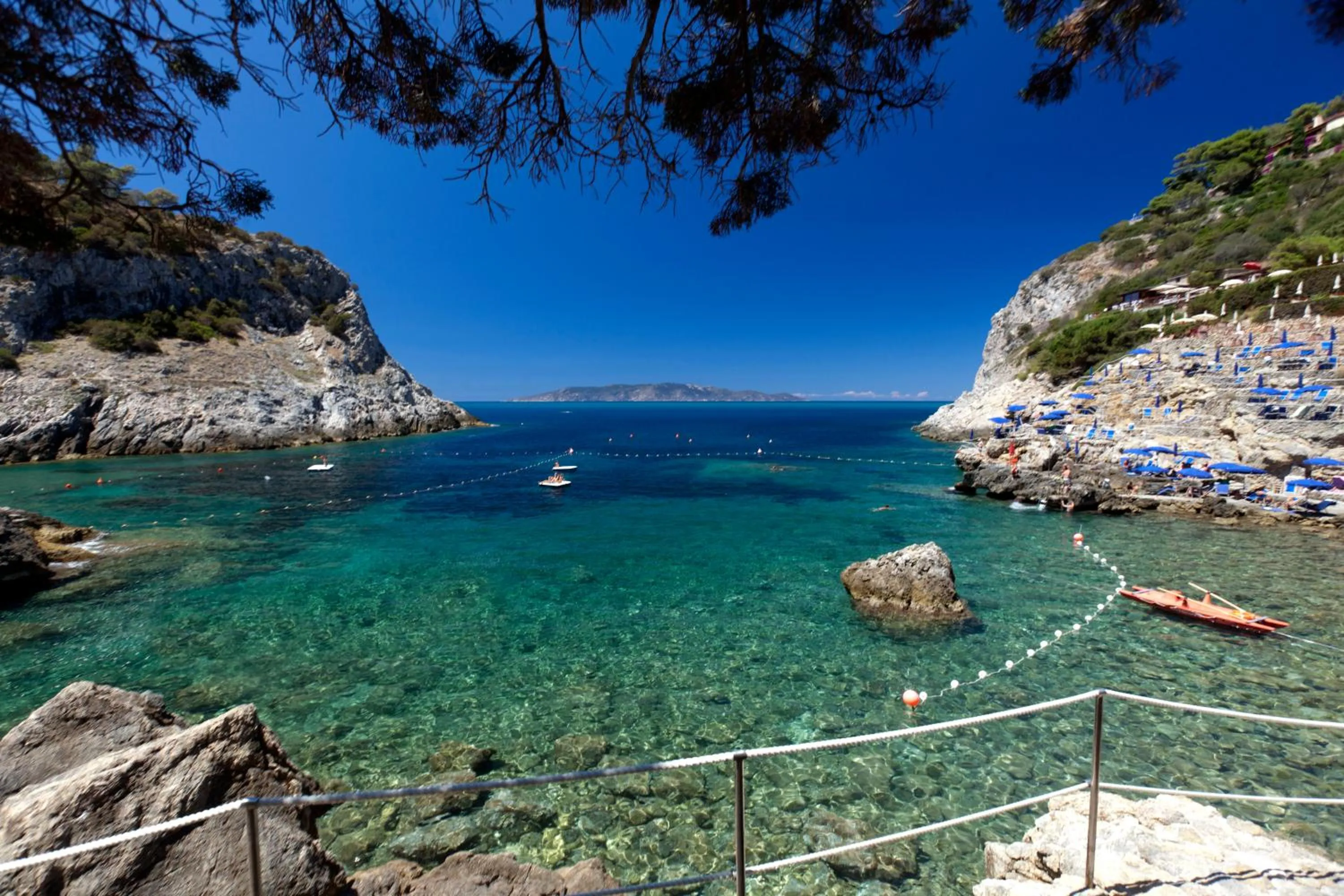 Beach in Boutique Hotel Torre Di Cala Piccola