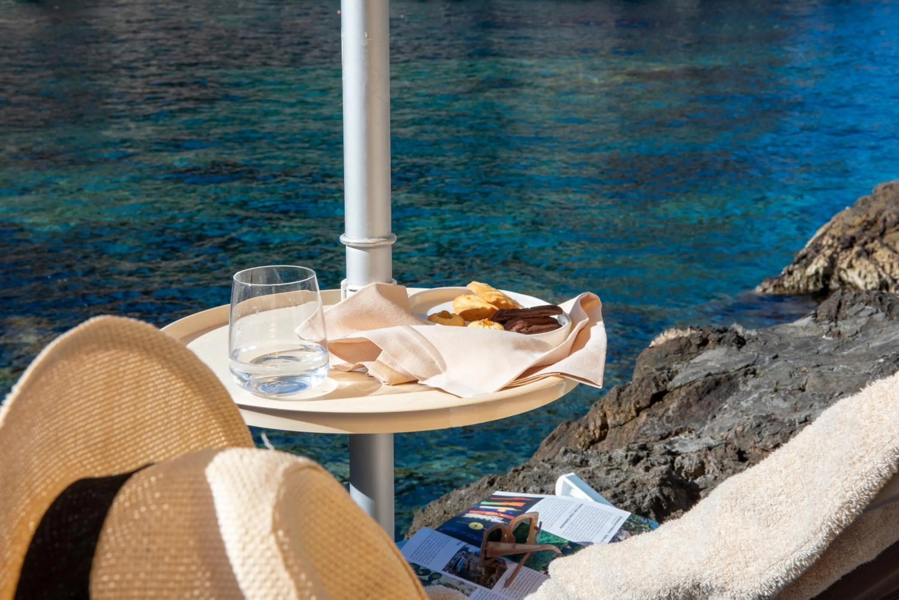 Natural landscape in Boutique Hotel Torre Di Cala Piccola