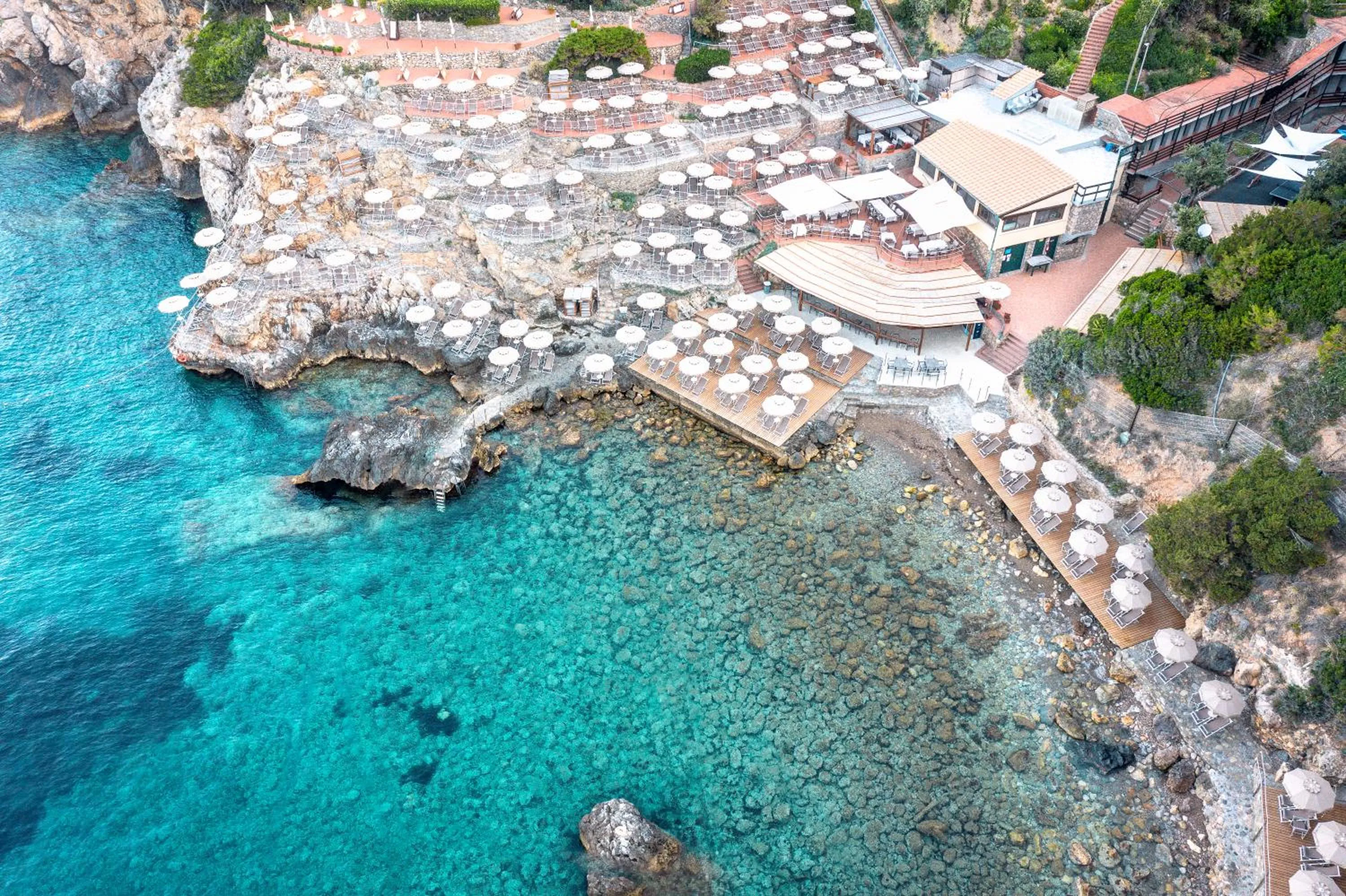 Natural landscape in Boutique Hotel Torre Di Cala Piccola