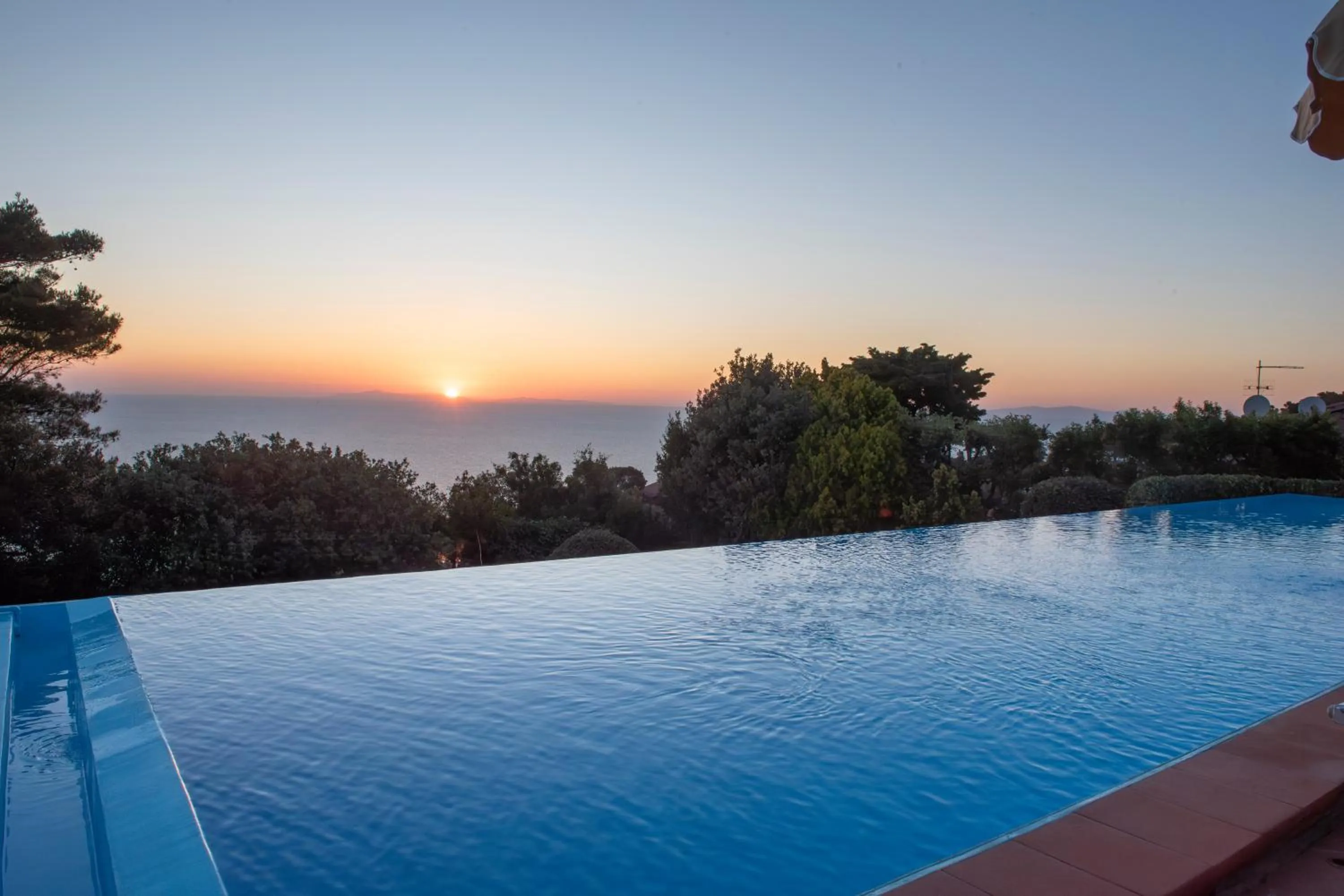 Natural landscape in Boutique Hotel Torre Di Cala Piccola