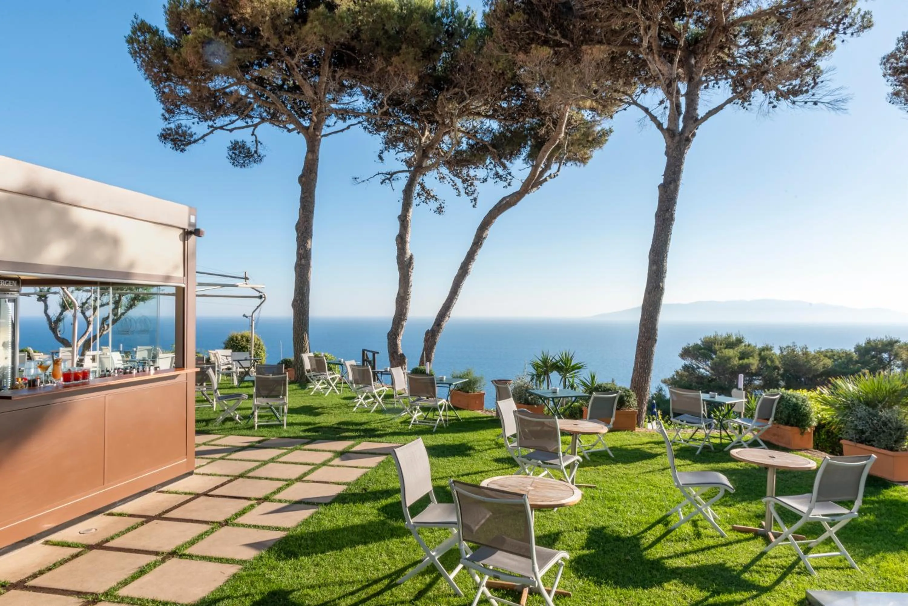 Natural landscape in Boutique Hotel Torre Di Cala Piccola