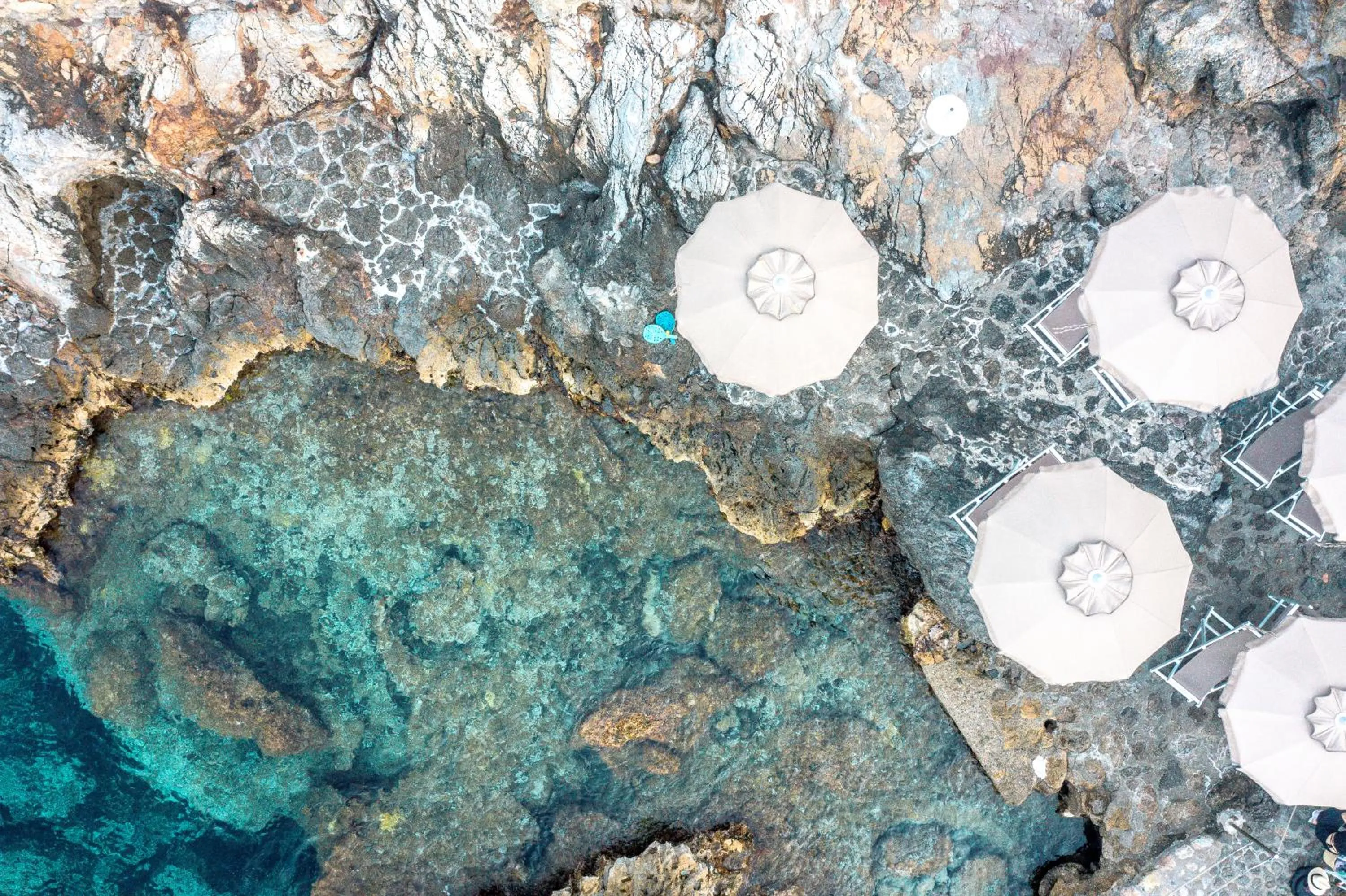 Natural landscape in Boutique Hotel Torre Di Cala Piccola