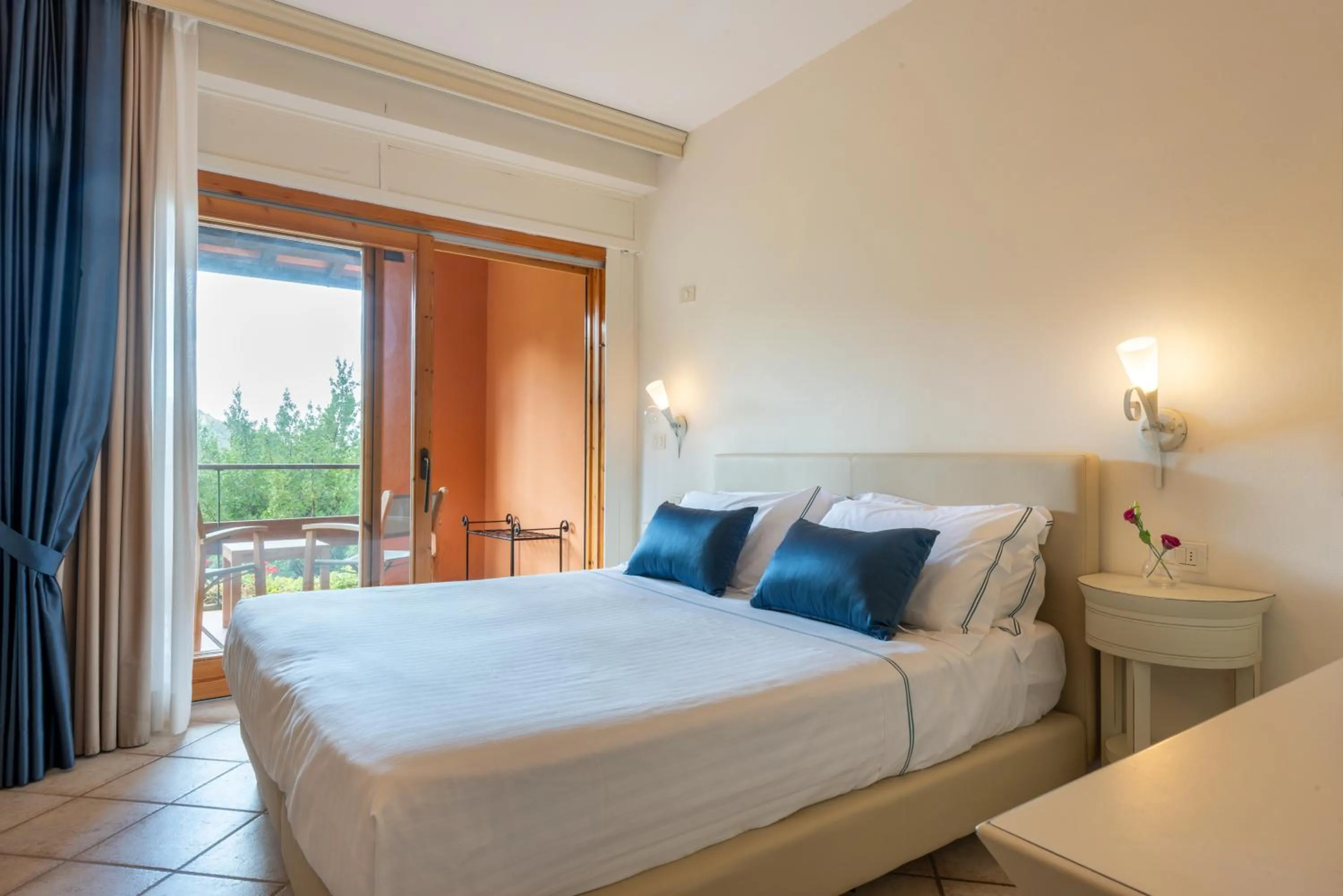 Bed in Boutique Hotel Torre Di Cala Piccola