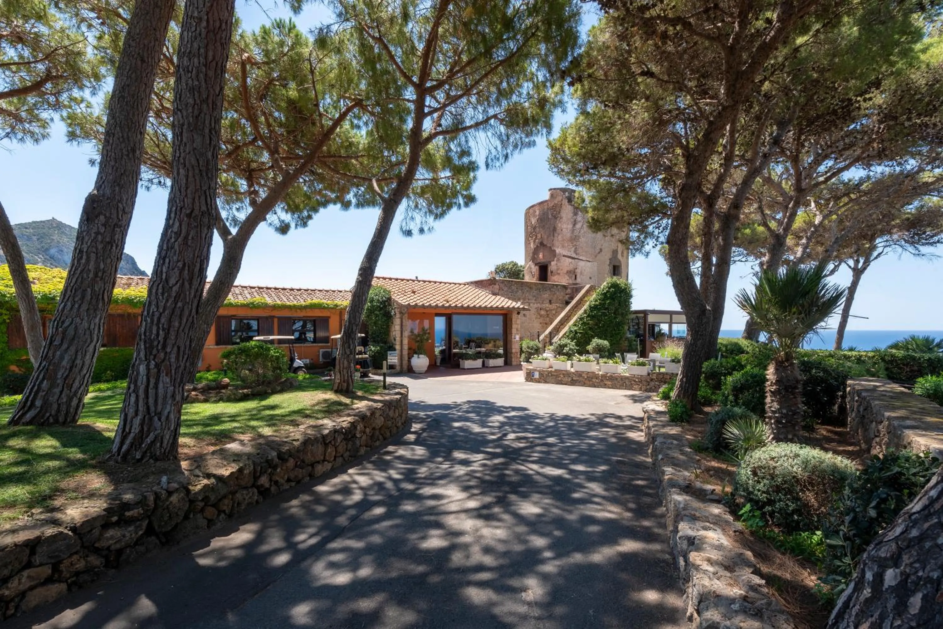 Property building in Boutique Hotel Torre Di Cala Piccola