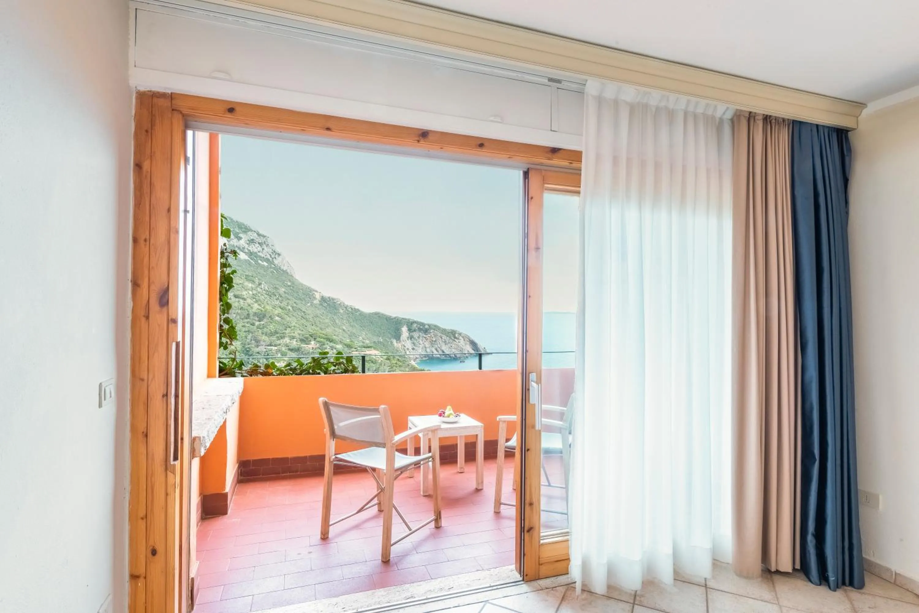 Natural landscape in Boutique Hotel Torre Di Cala Piccola