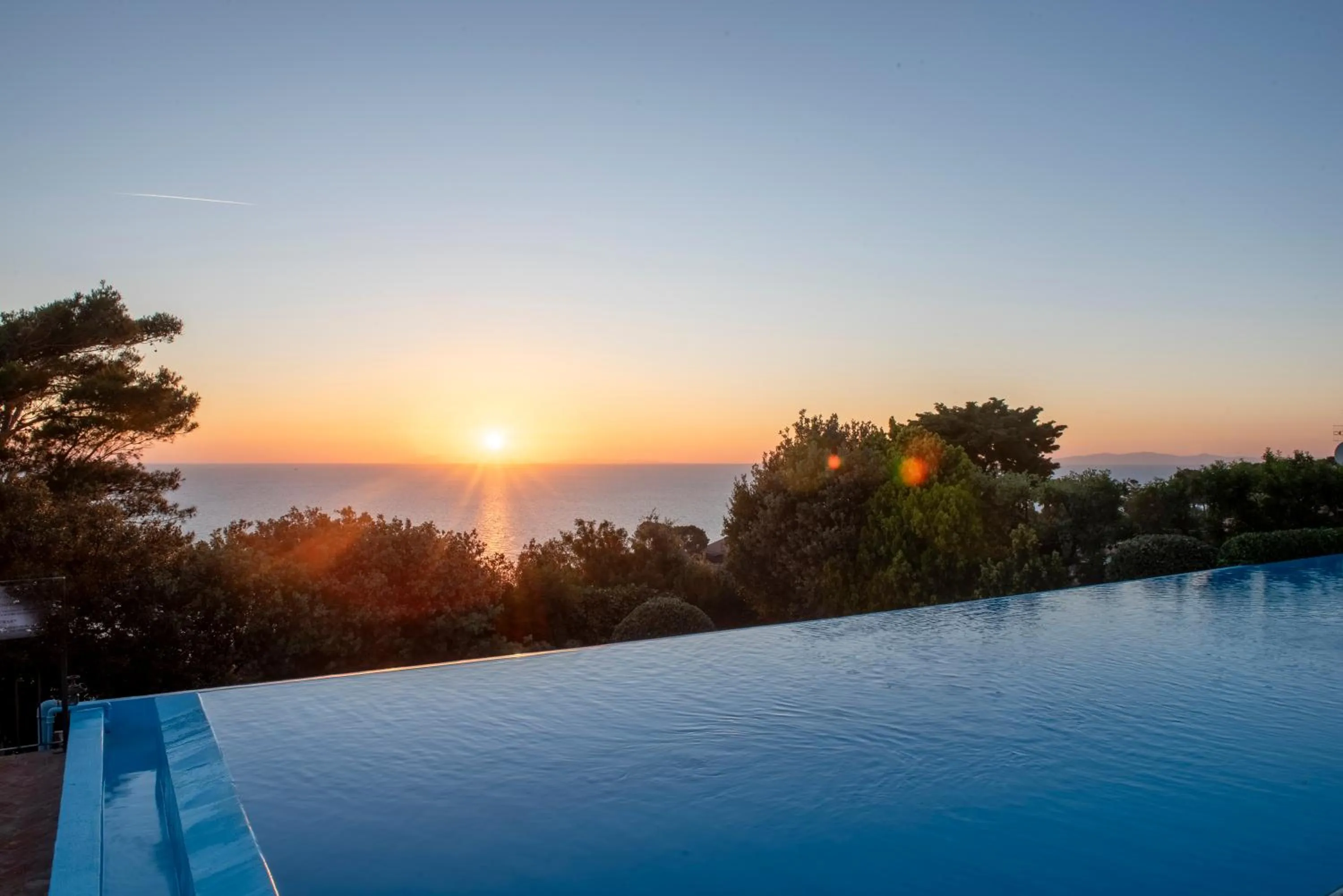 Natural landscape in Boutique Hotel Torre Di Cala Piccola