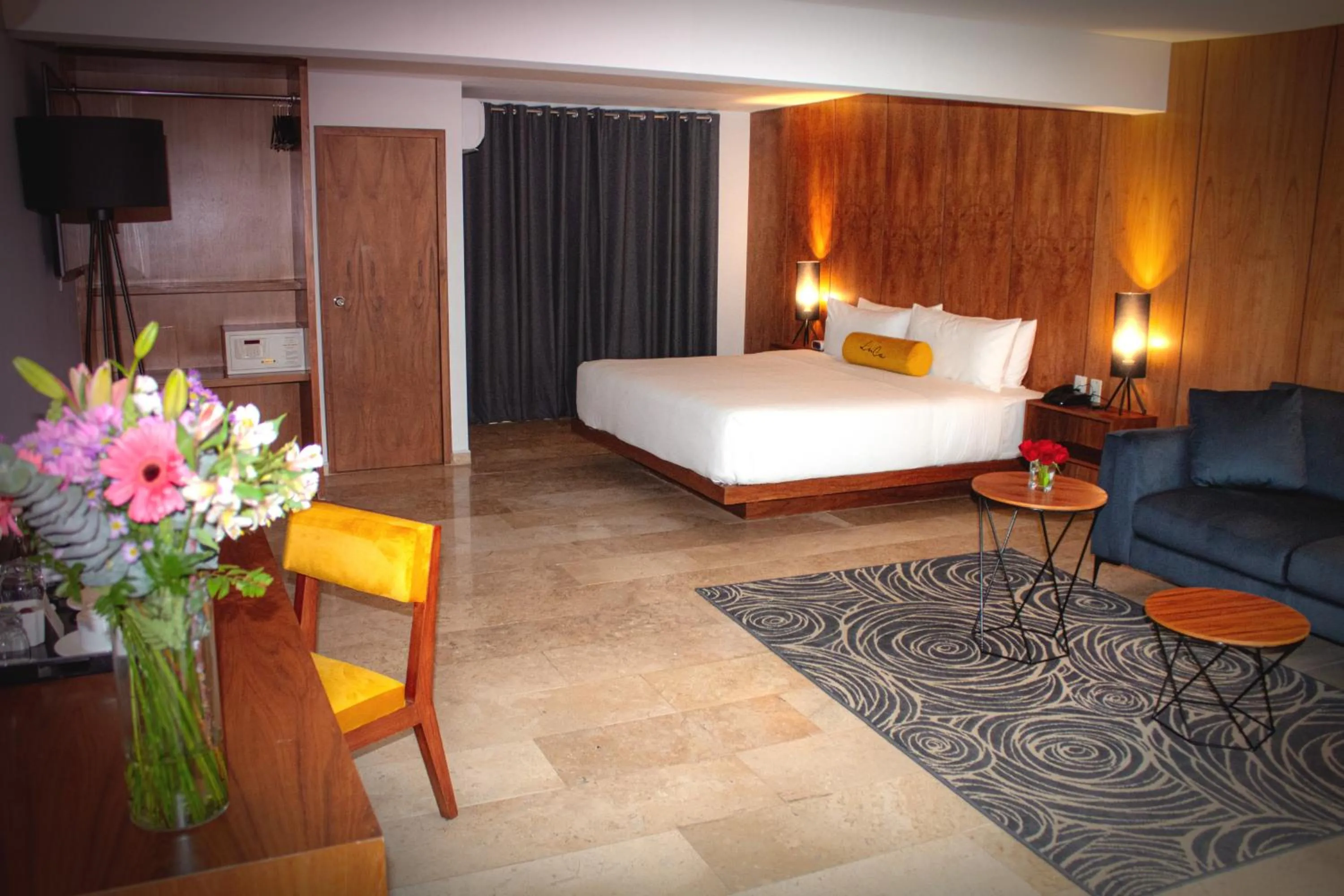 Photo of the whole room, Bed in HOTEL LUCA