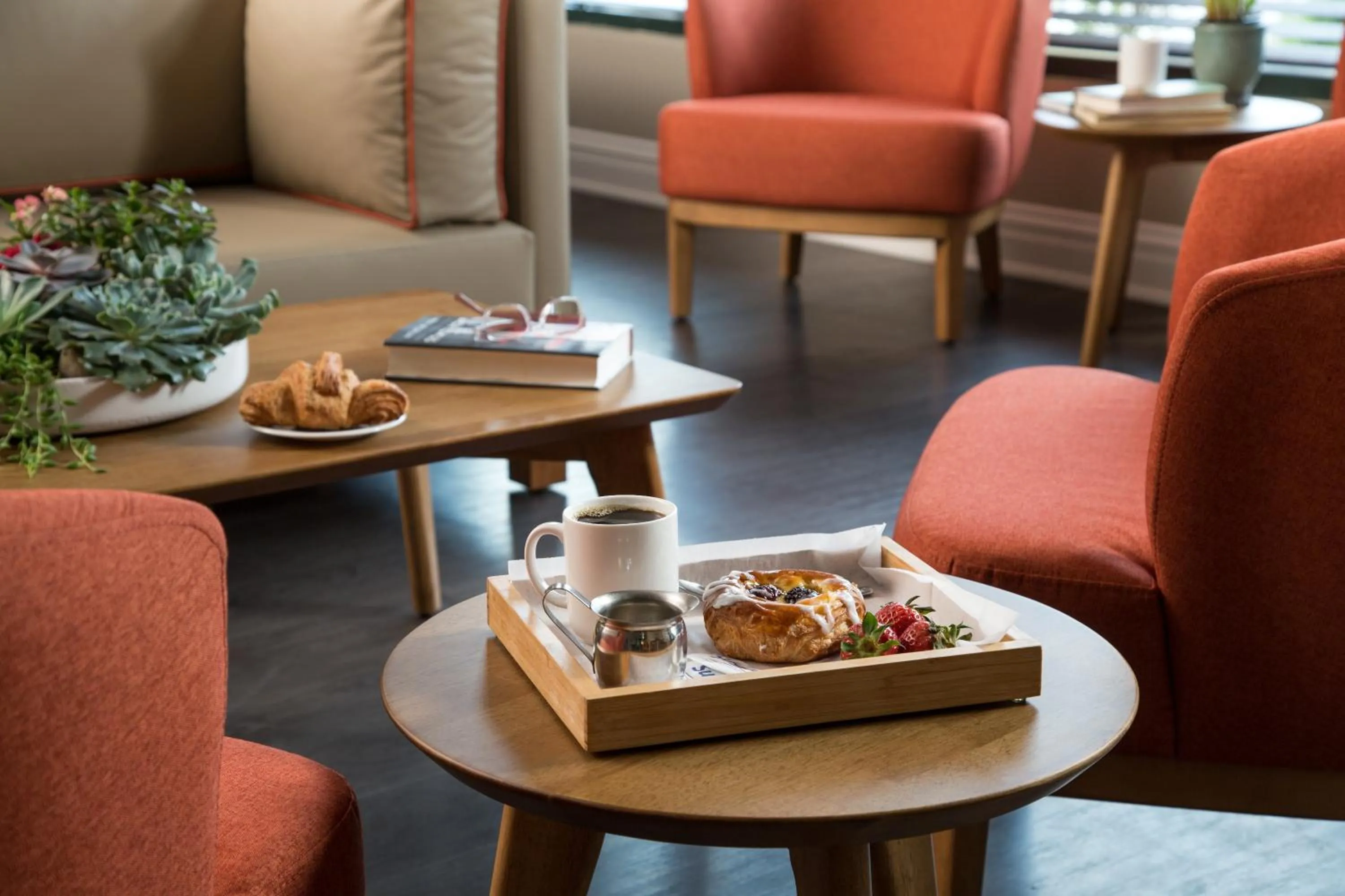 Food and drinks in Hotel Anthracite