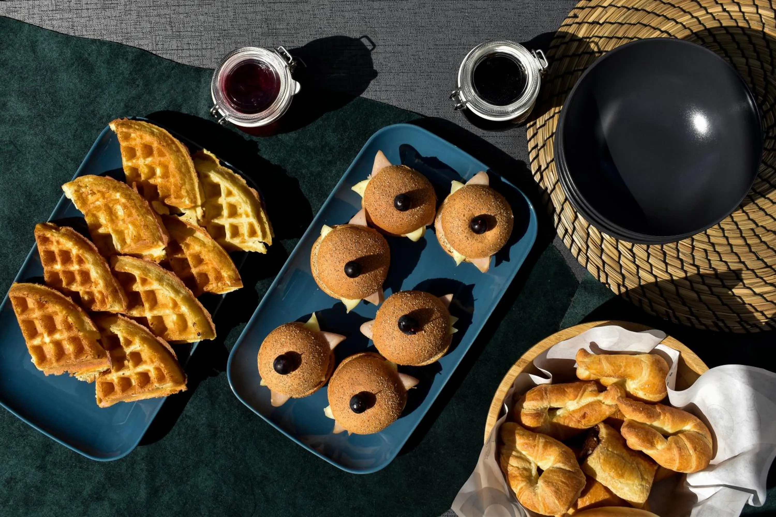 Breakfast in Hotel DC Feria