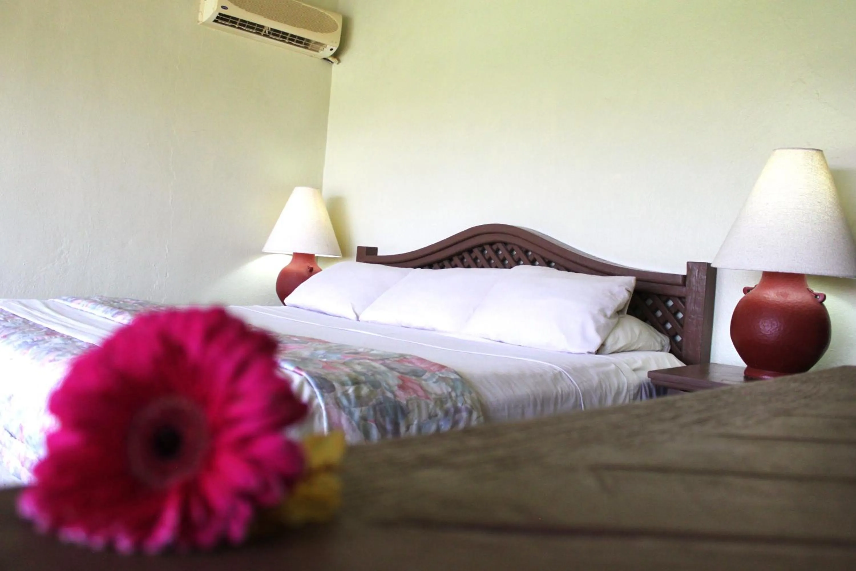 Bedroom, Bed in Coral Vista Del Mar