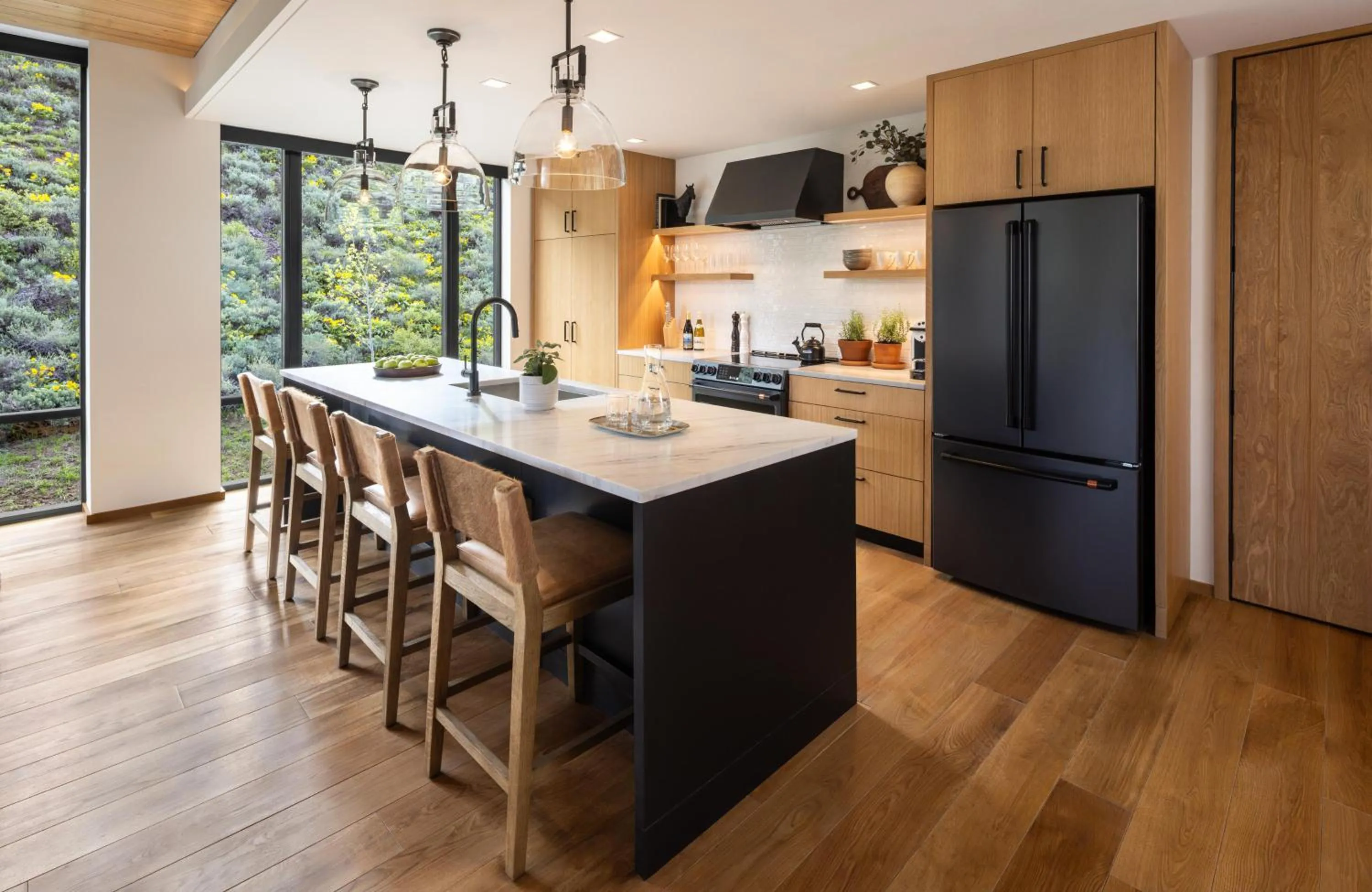 kitchen in The Sylvan Lodge at Snake River Sporting Club