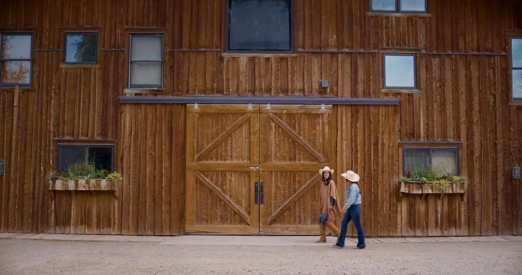 Horse-riding in The Sylvan Lodge at Snake River Sporting Club