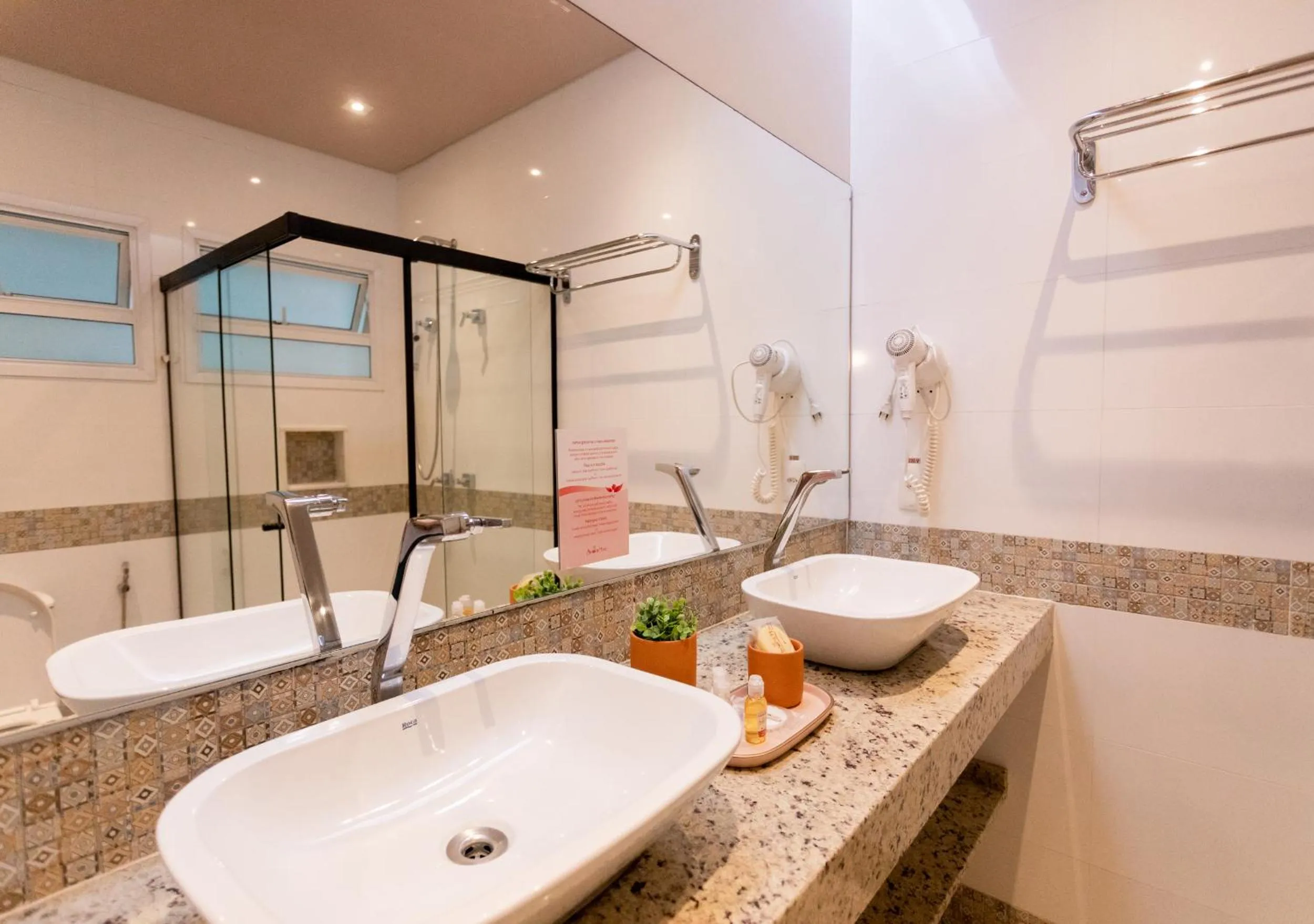 Bathroom in Amora Hotel Maresias