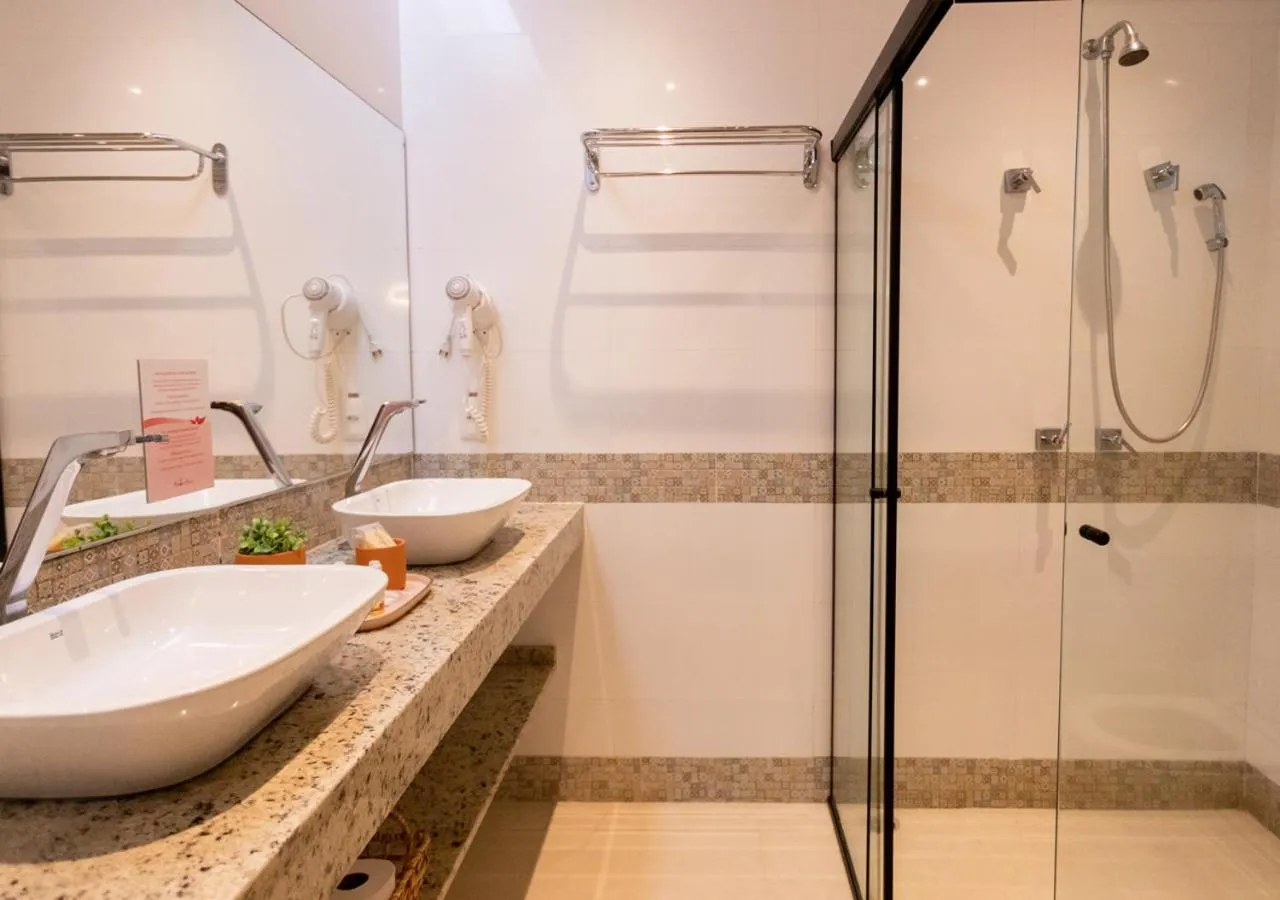 Bathroom in Amora Hotel Maresias