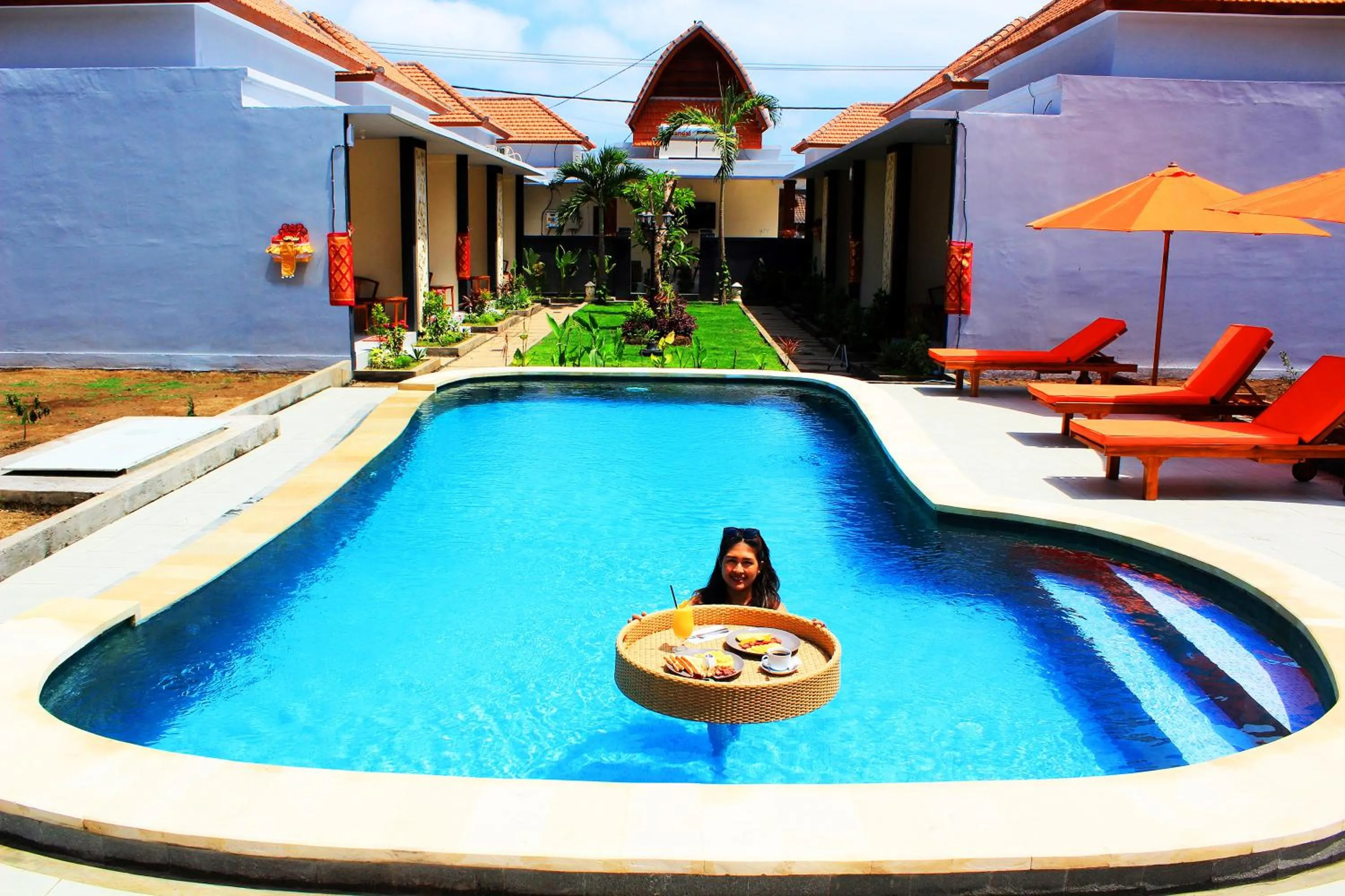 Pool view in La Mogi Cottage