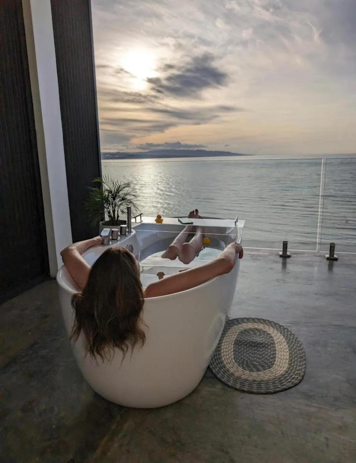 People in Epic Suites Bohol ADULTS ONLY