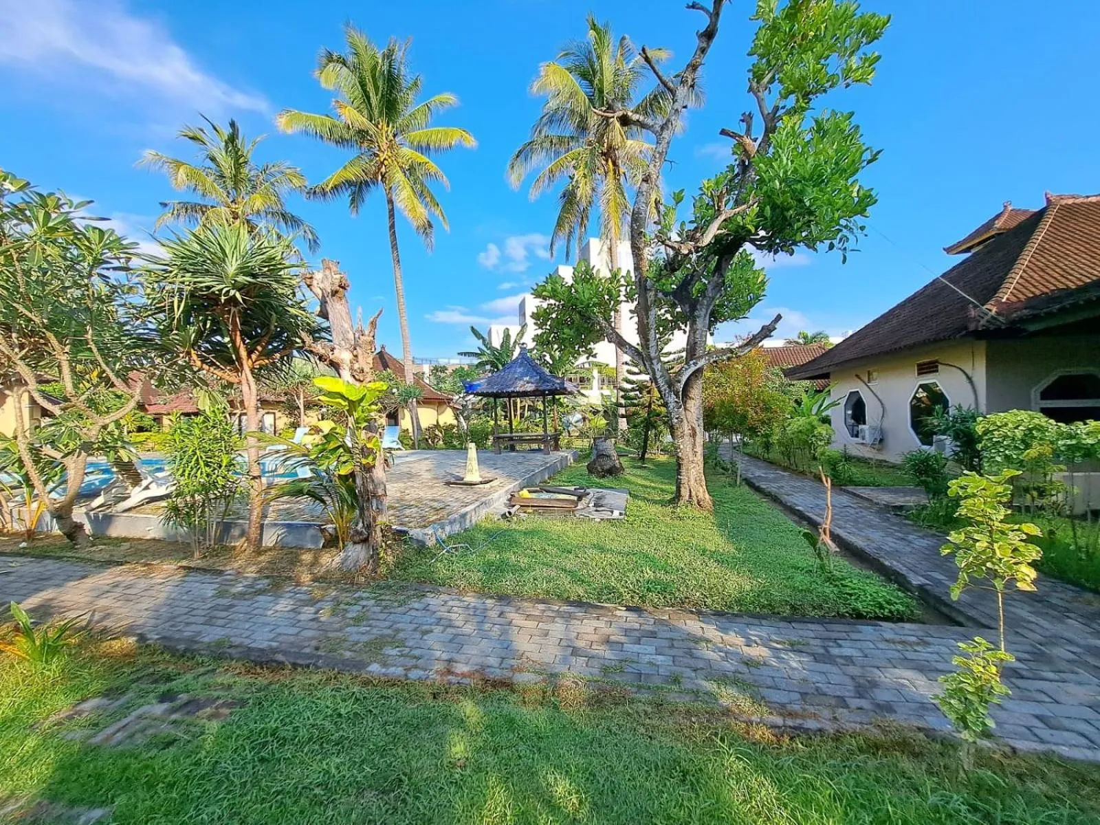 Property building in Surfers Beachfront Lombok