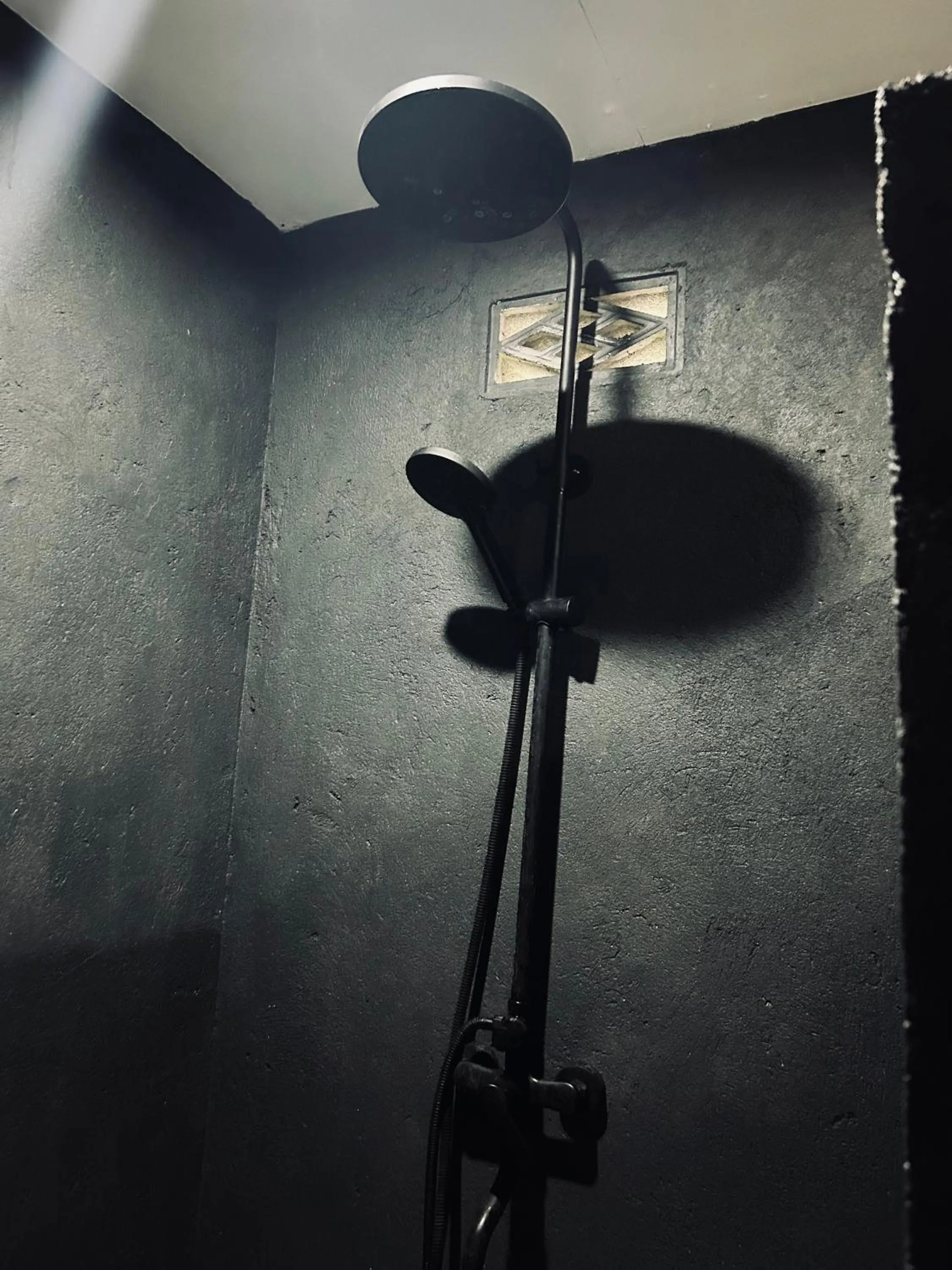 Bathroom in Surfers Beachfront Lombok