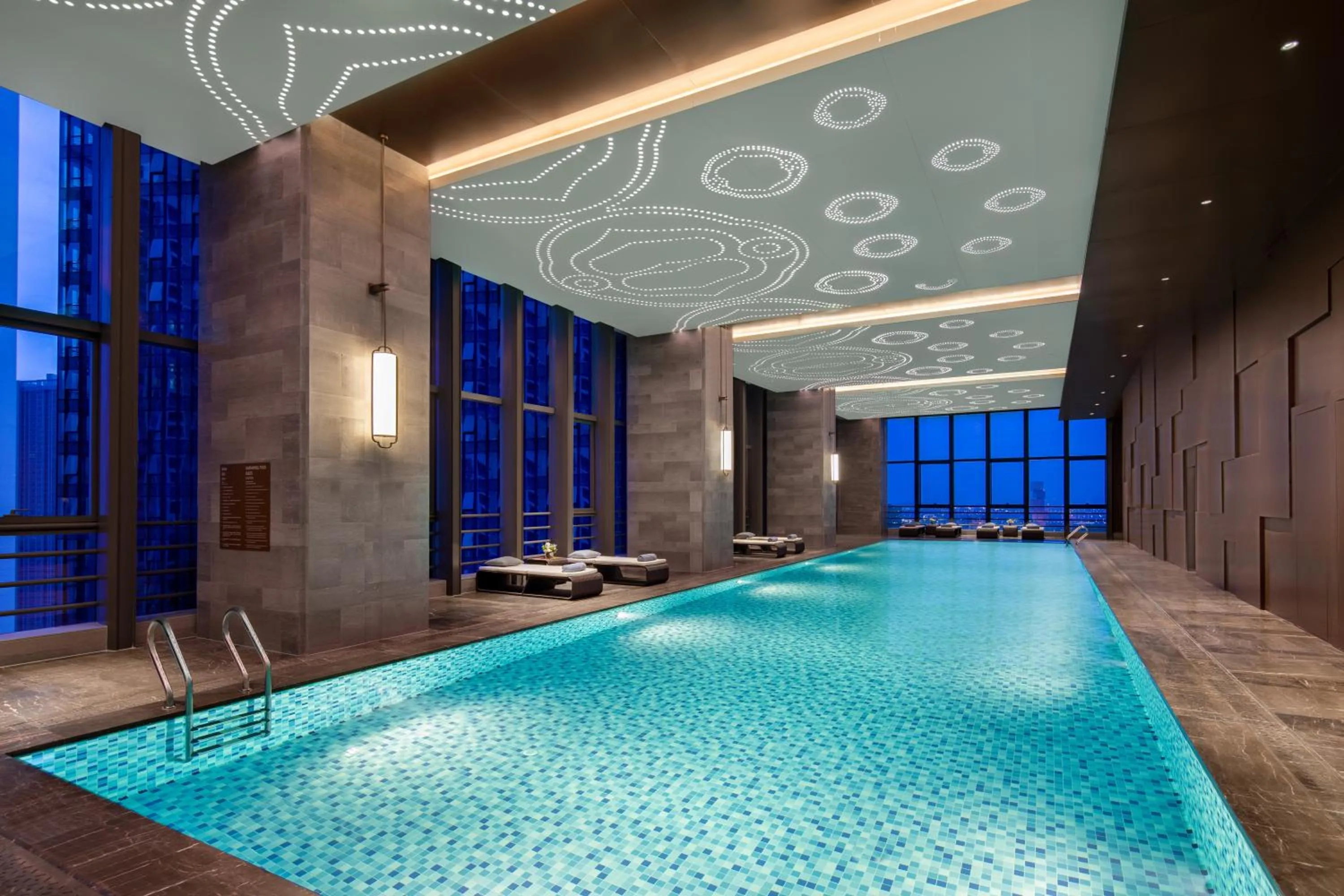 Swimming pool in Ascott M-City Foshan