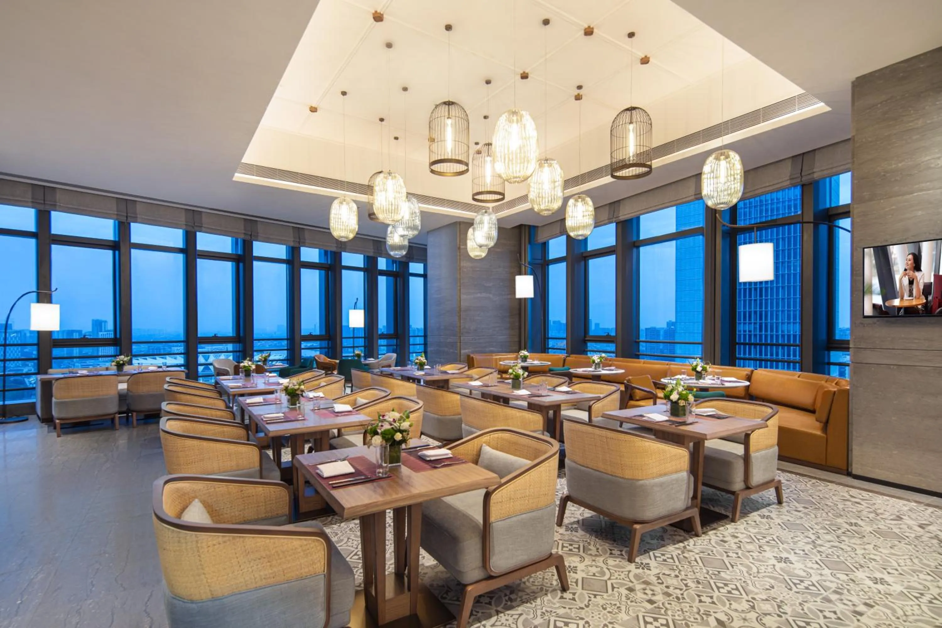 Restaurant/places to eat in Ascott M-City Foshan
