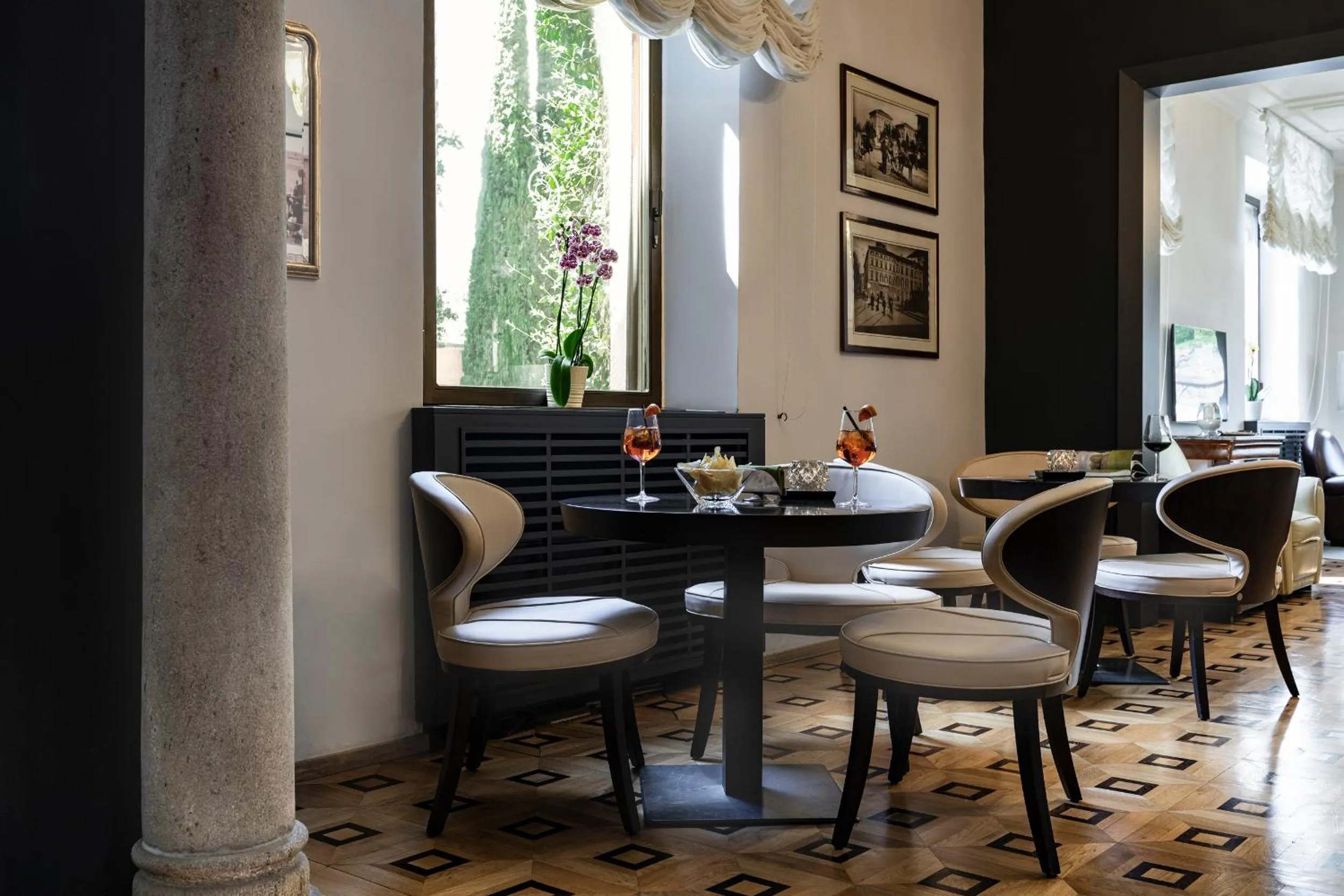 Lounge or bar in Albergo Celide