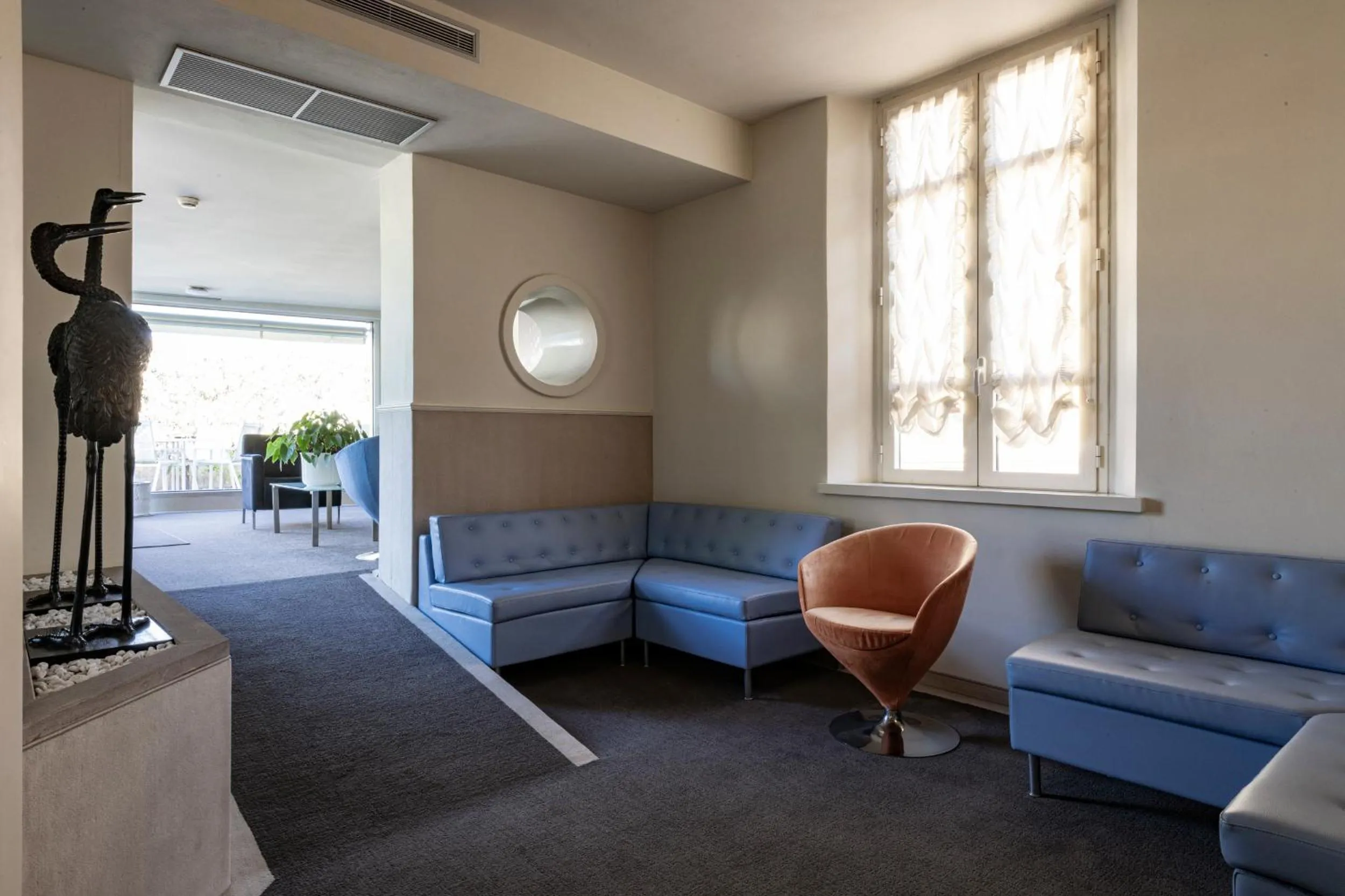 Communal lounge/ TV room in Albergo Celide