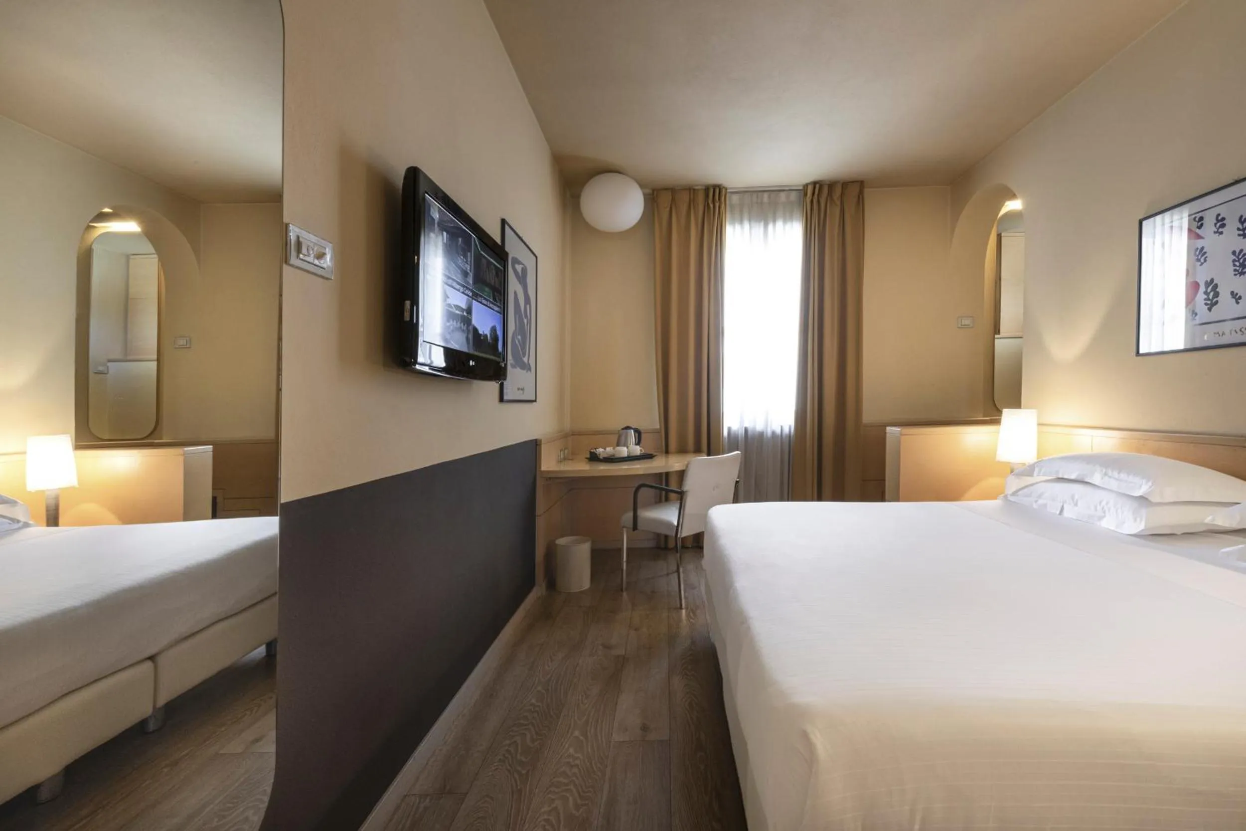 Bed in Albergo Celide