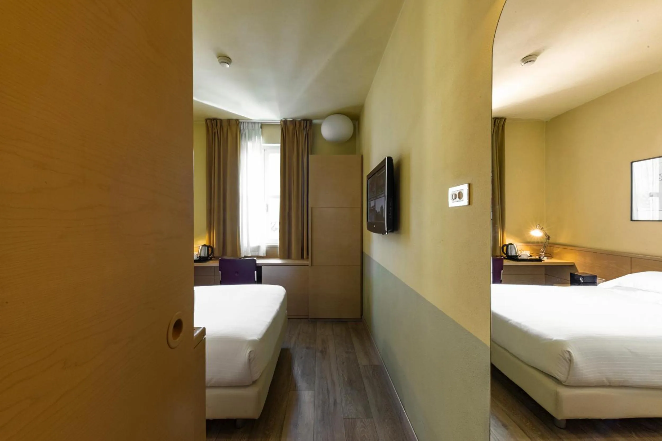 Photo of the whole room, Bed in Albergo Celide