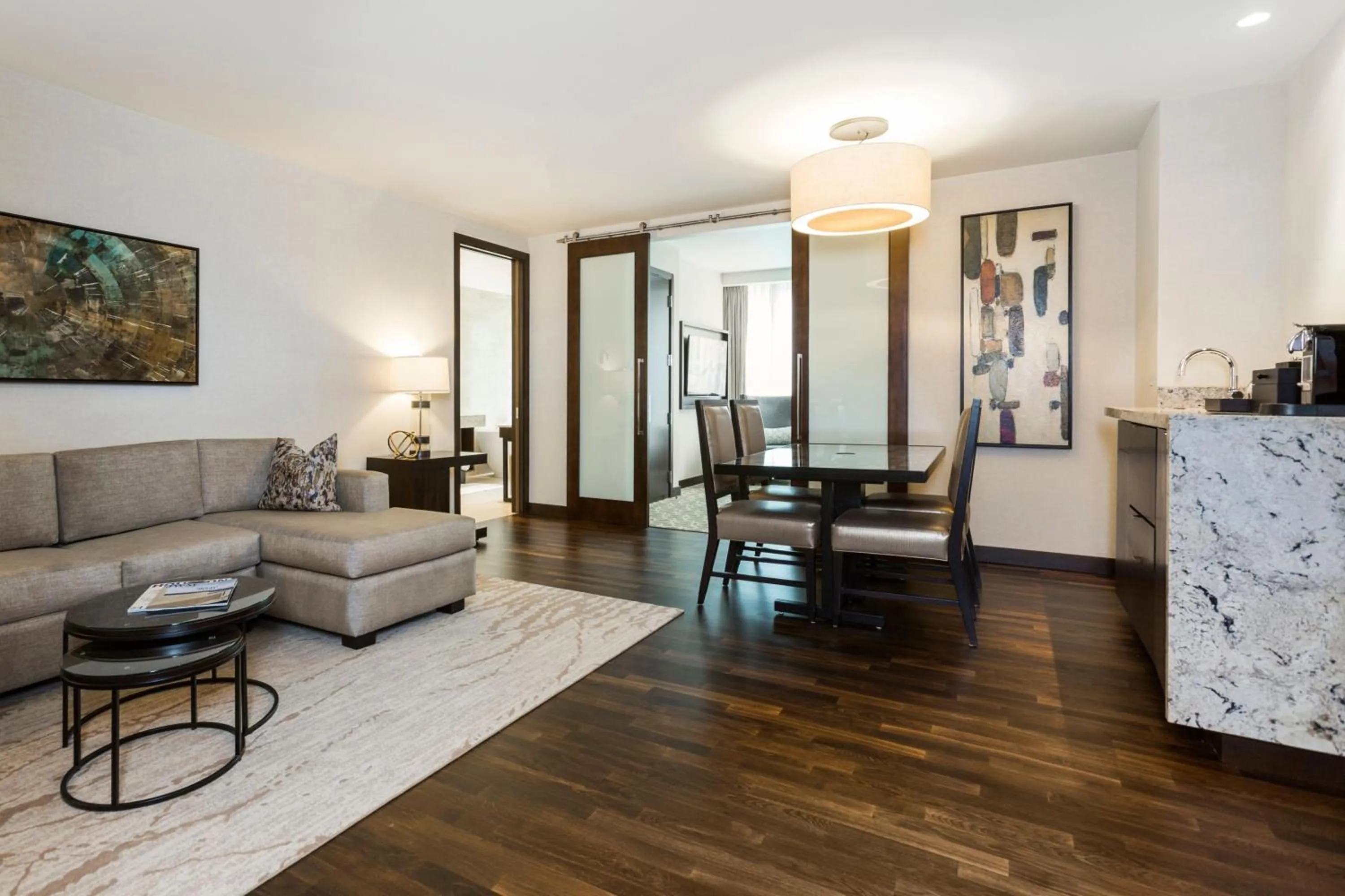 Photo of the whole room in JW Marriott Houston Downtown