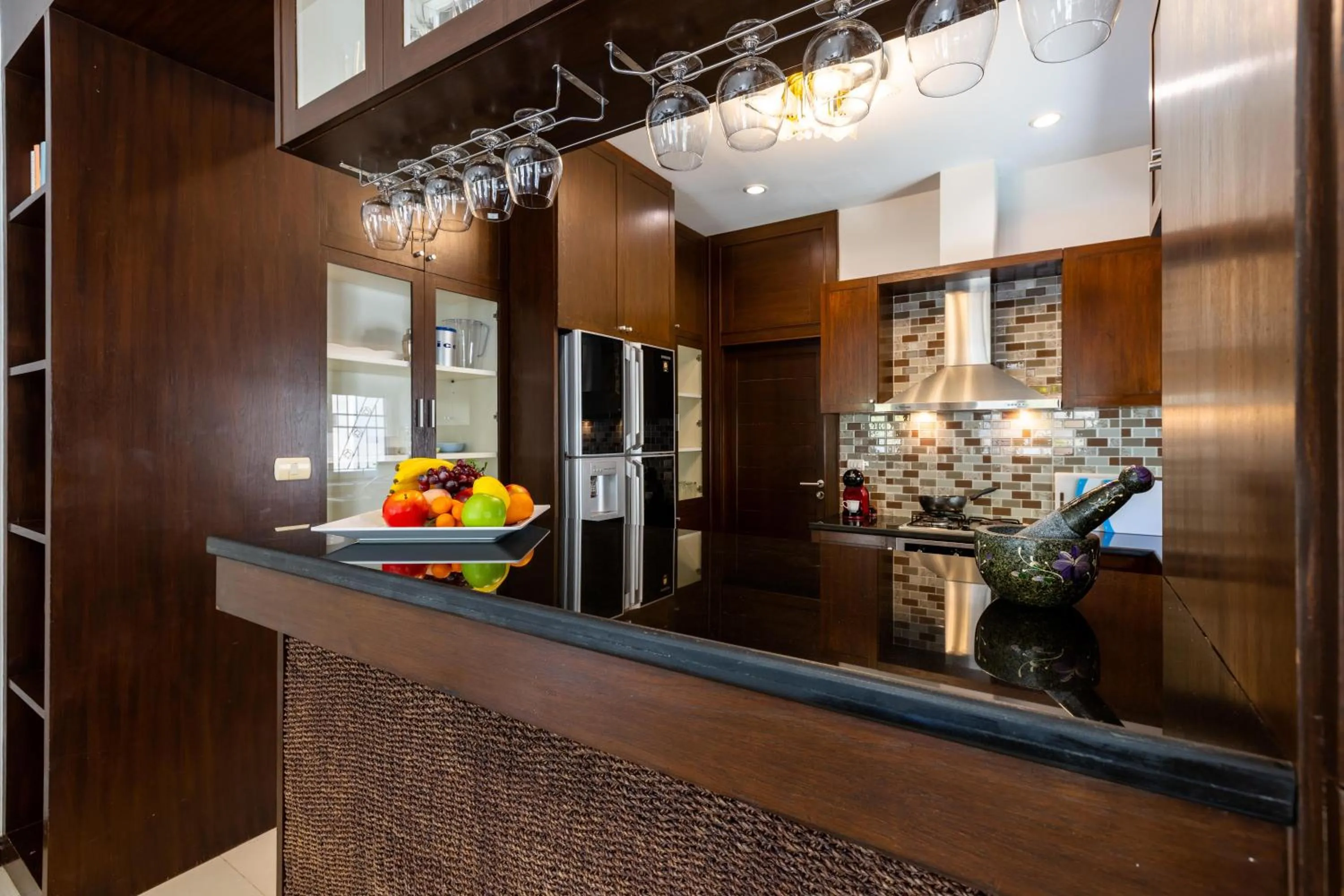 5 Bedroom Pool Villa Close To Town H5