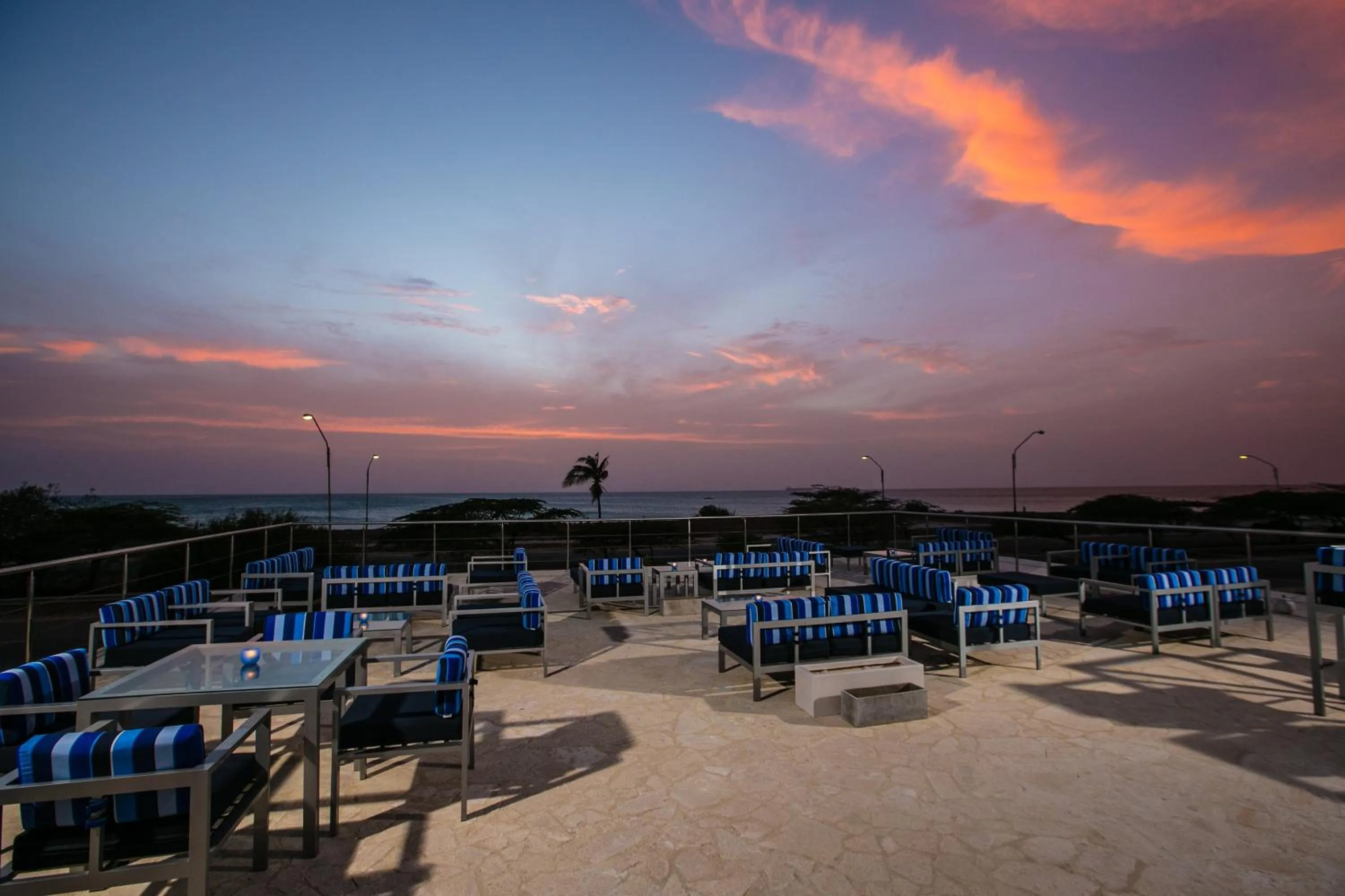 Lounge or bar in Blue Residences