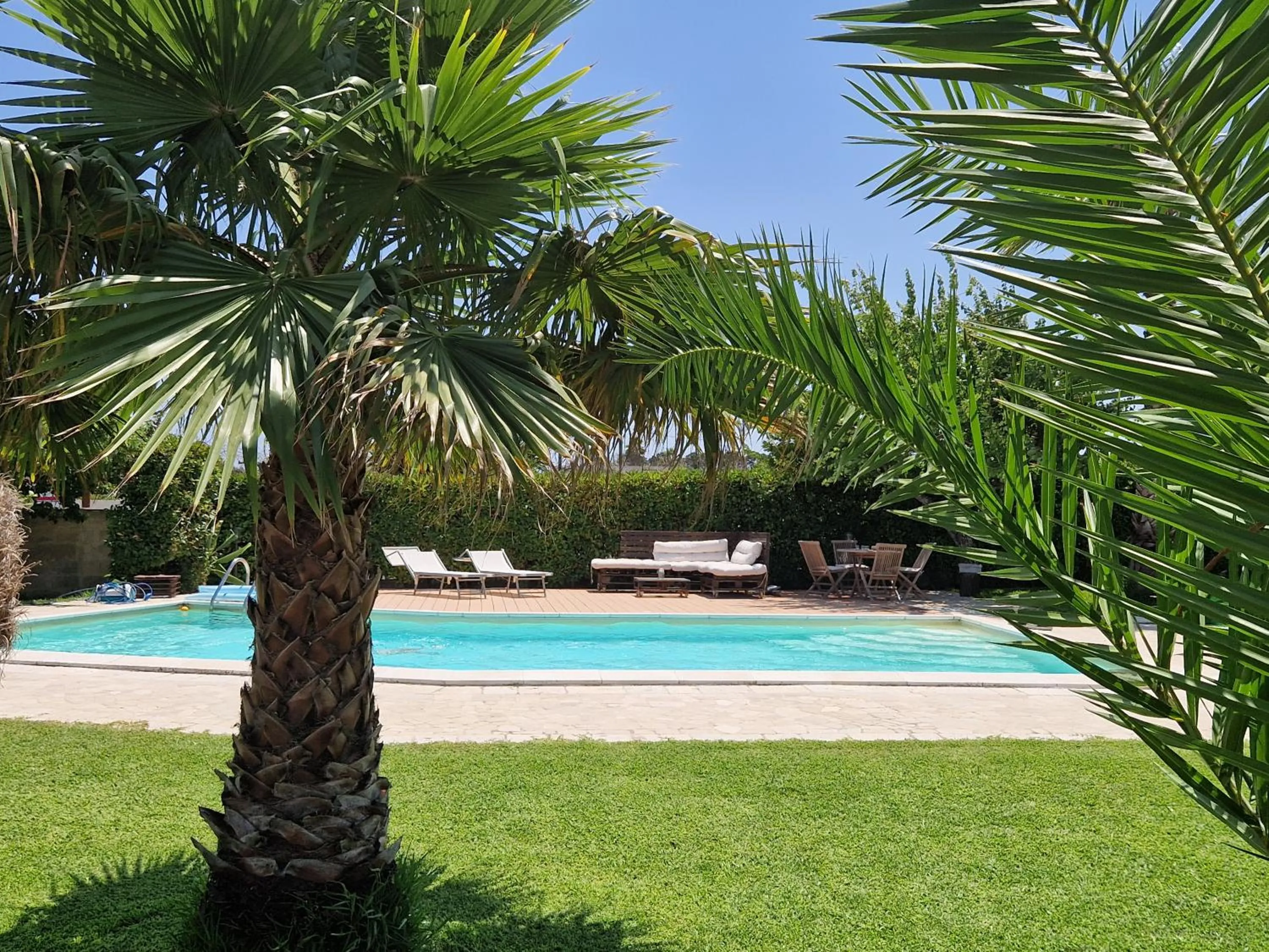 Swimming pool in Aia Grande