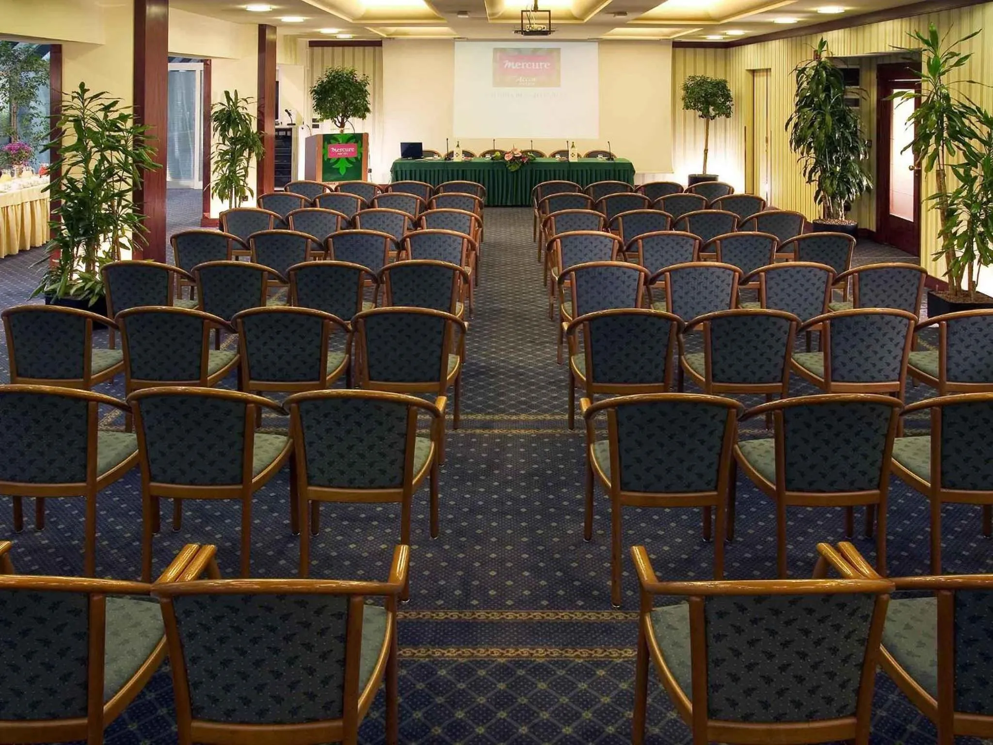 Meeting/conference room in Mercure Reggio Emilia Centro Astoria