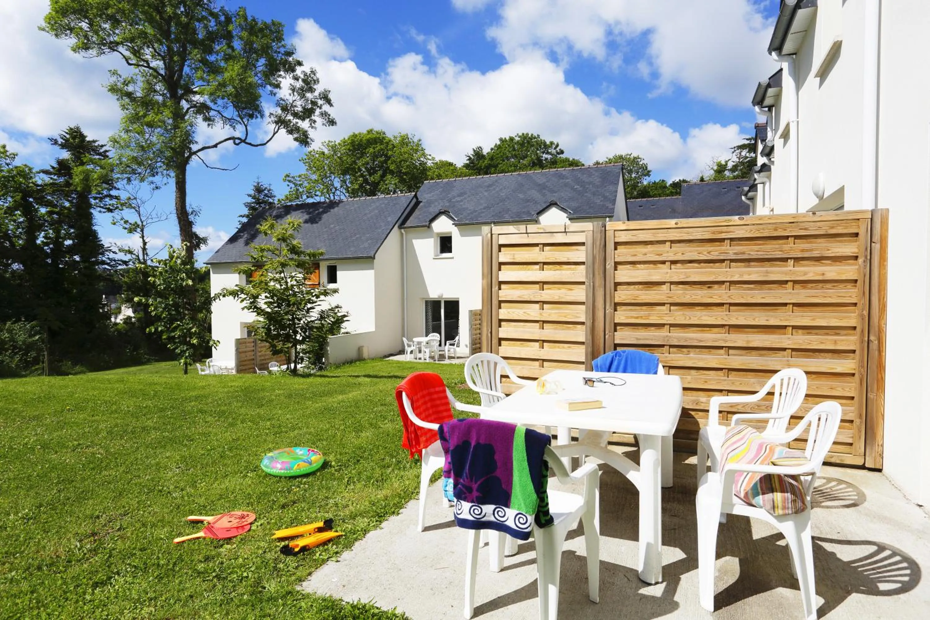 Patio in Terres de France Le Domaine de la Baie