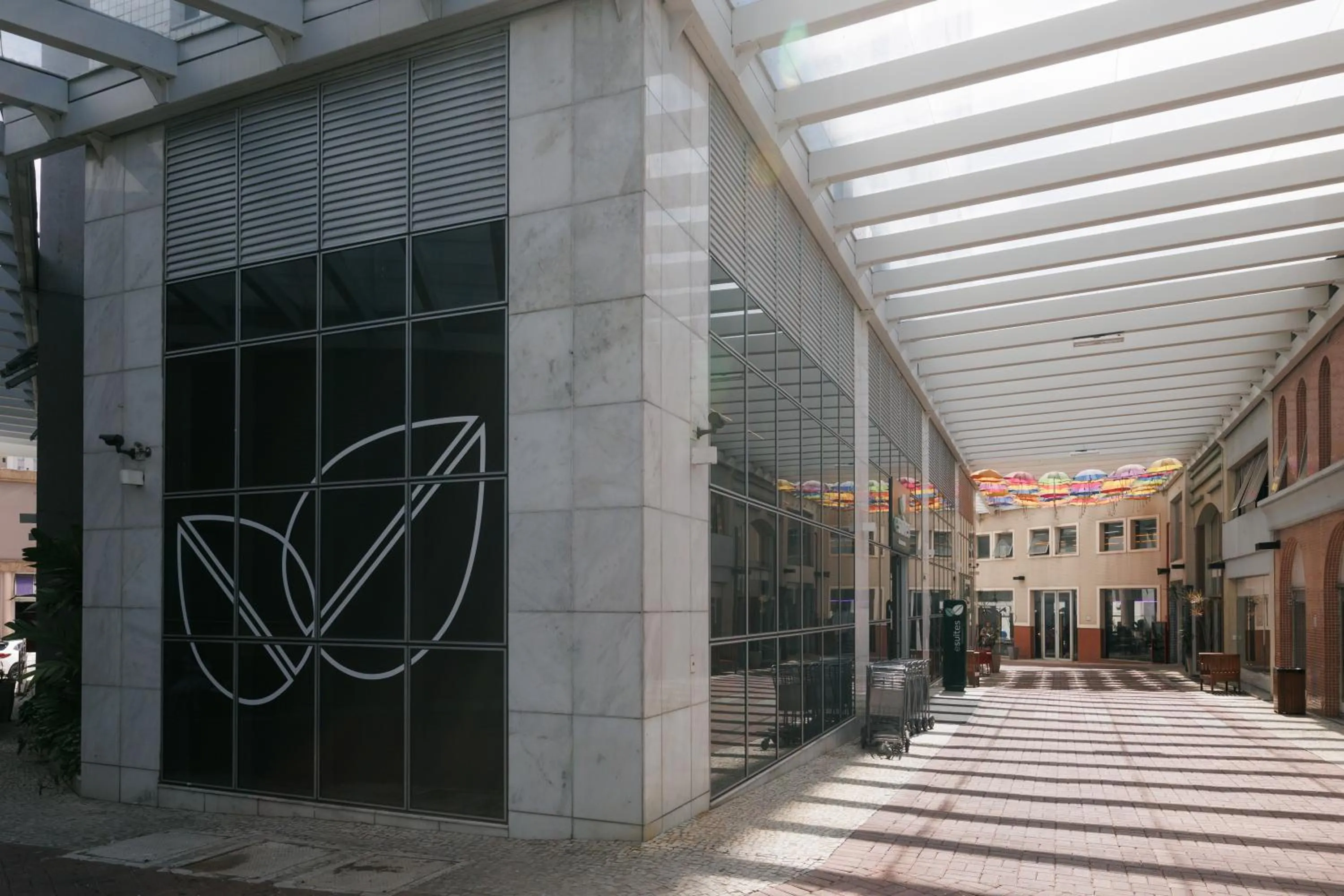 Facade/entrance in eSuites Belo Horizonte Minascasa