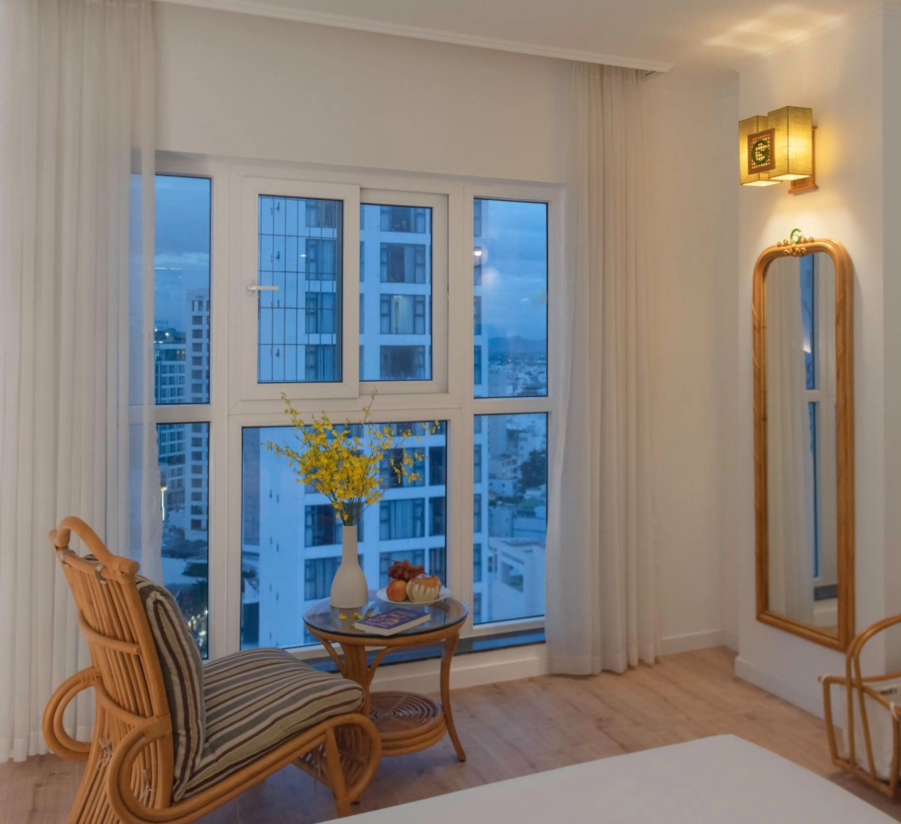 Cozy City View Twin in Green World Hotel Nha Trang