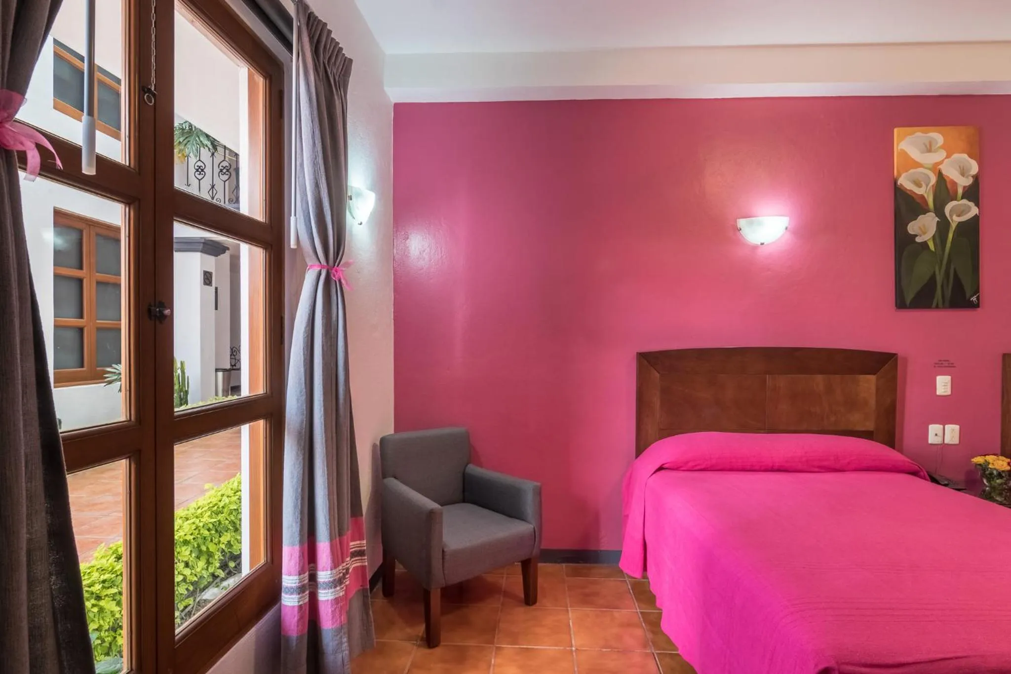 Bed in Hotel del Marquesado