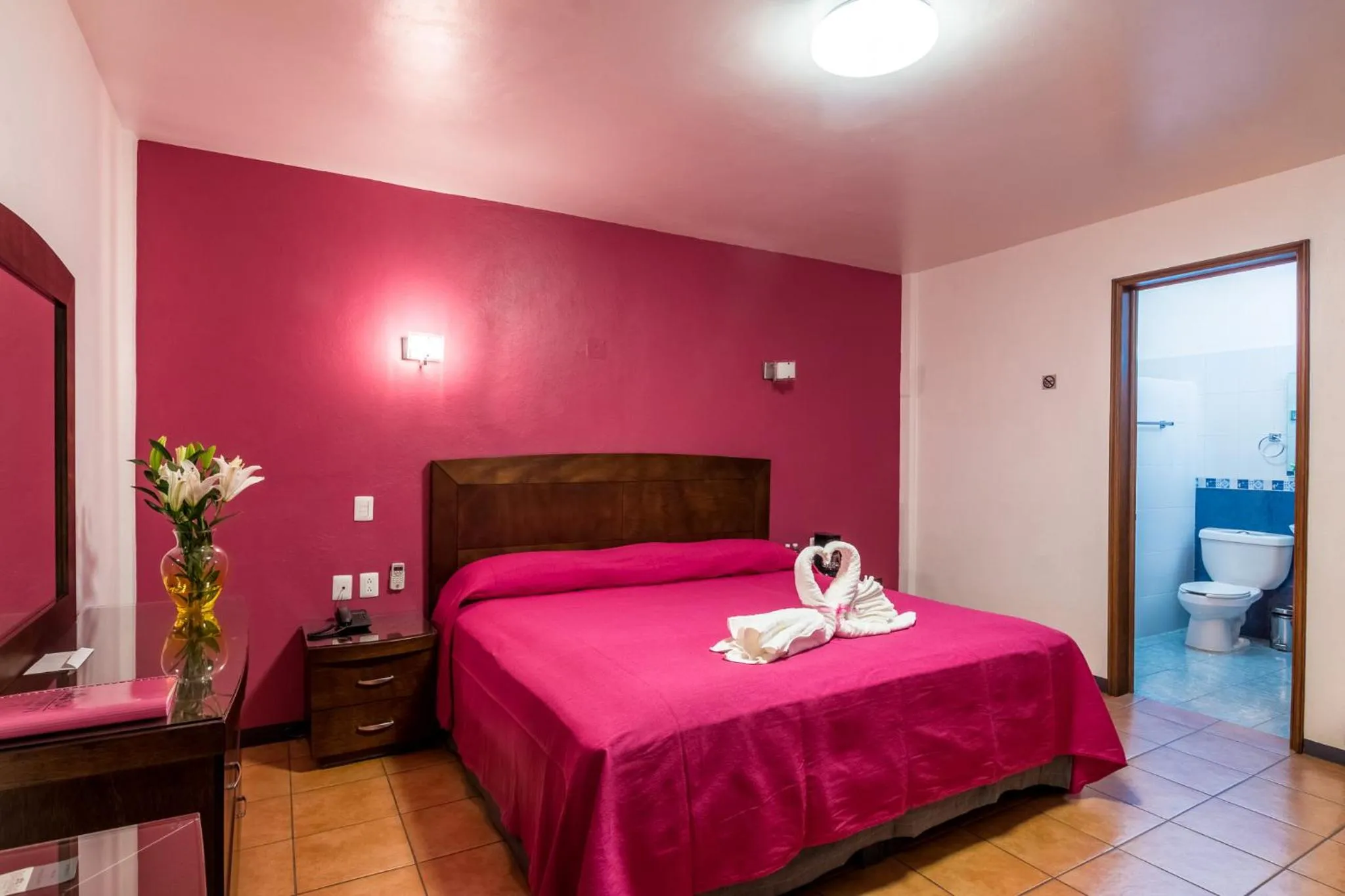 Bed in Hotel del Marquesado