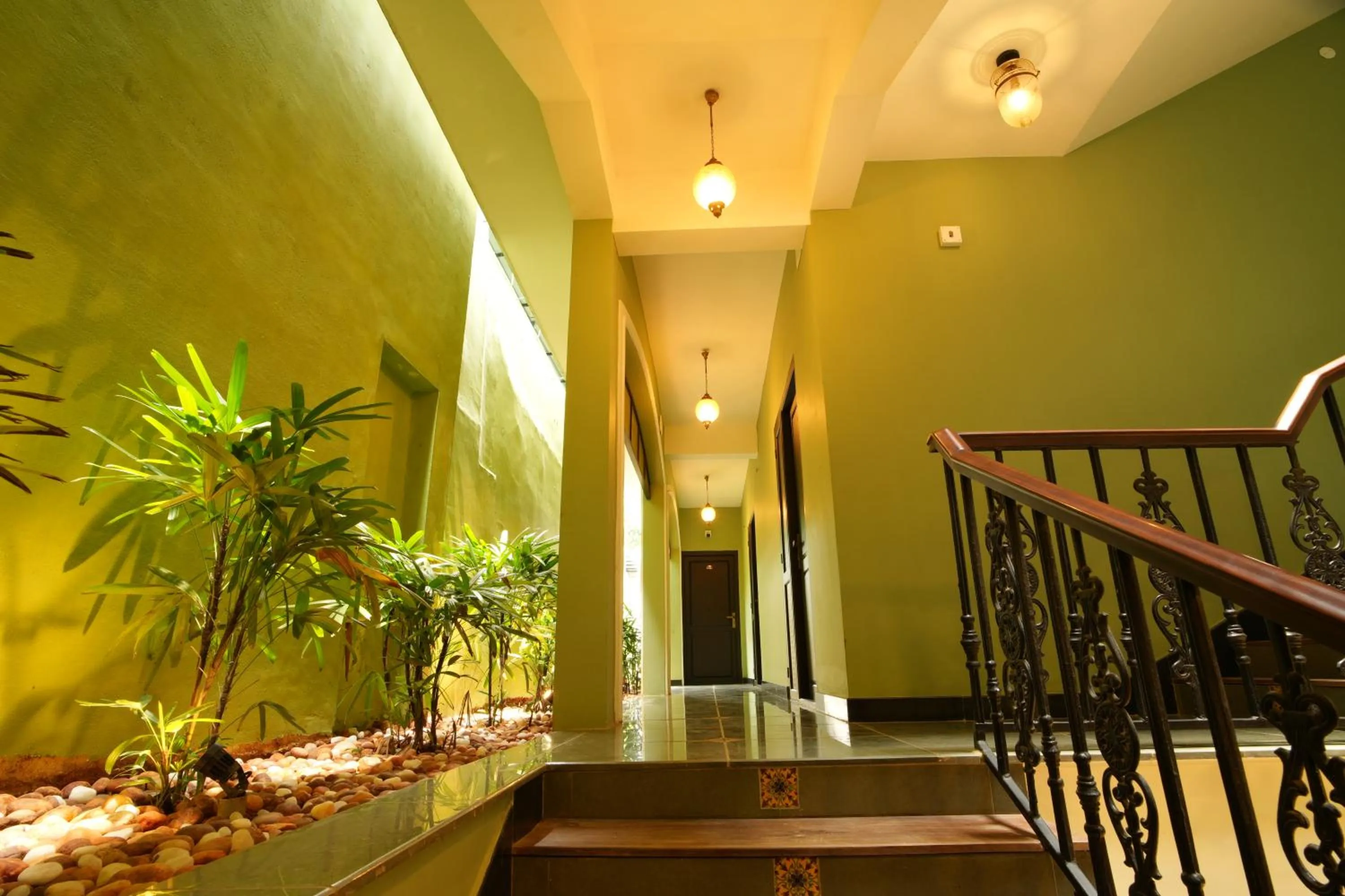 Property building in THE SUNSET BAY