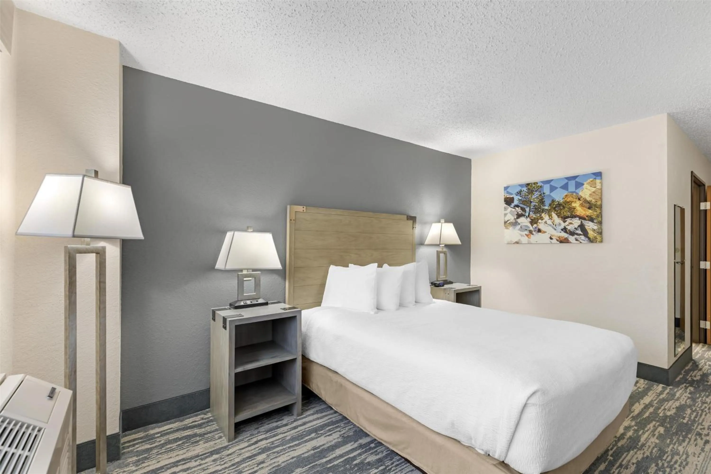 Bedroom, Bed in Best Western Alpenglo Lodge