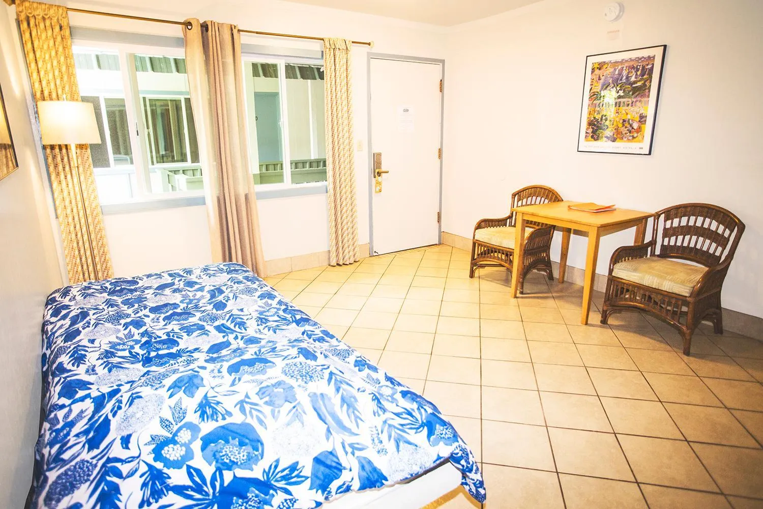 Bed in Arnott's Lodge & Hiking Adventures