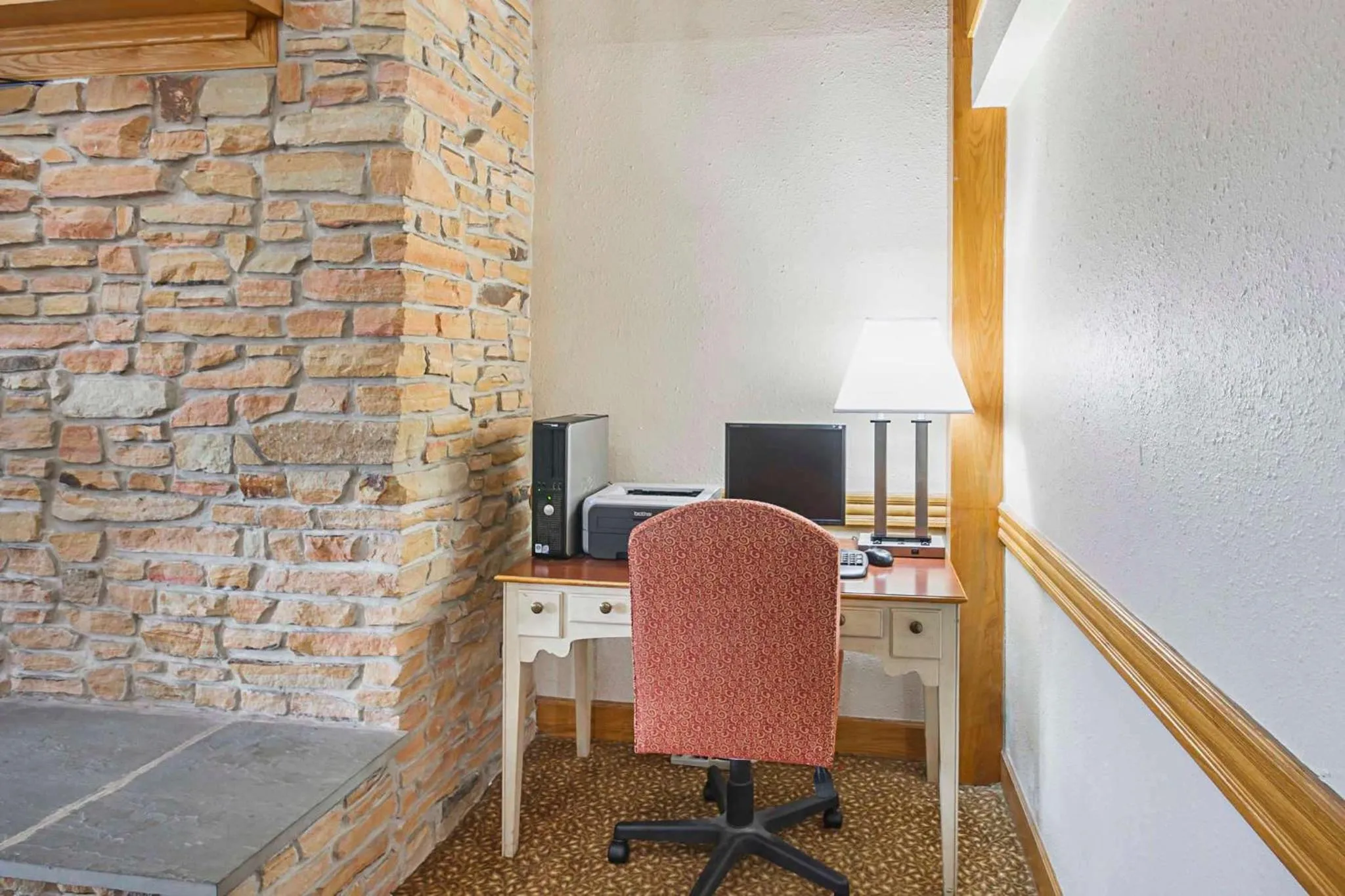 Business facilities in Quality Inn & Suites Harrington - Milford