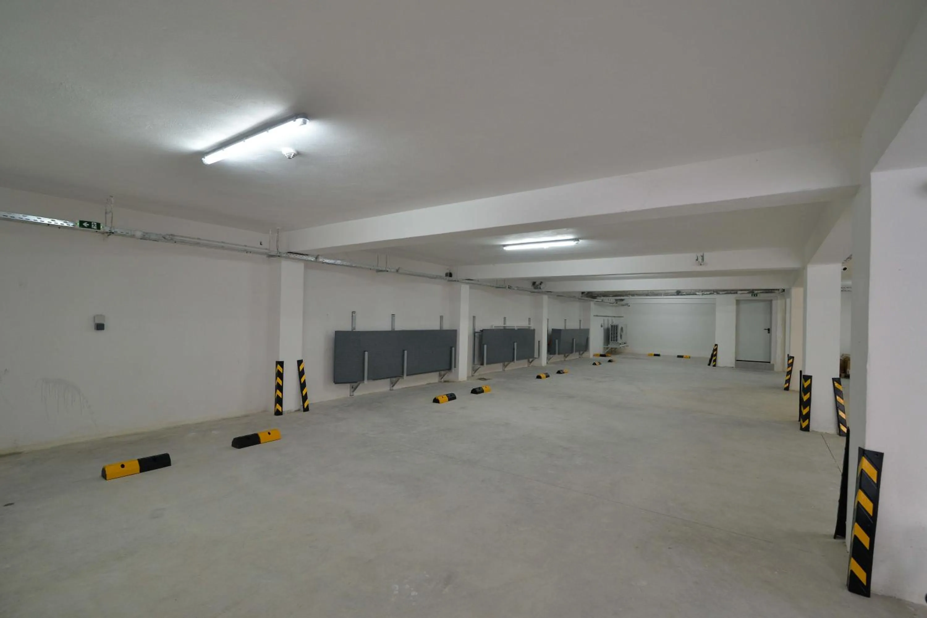 Parking in Anassa Suites