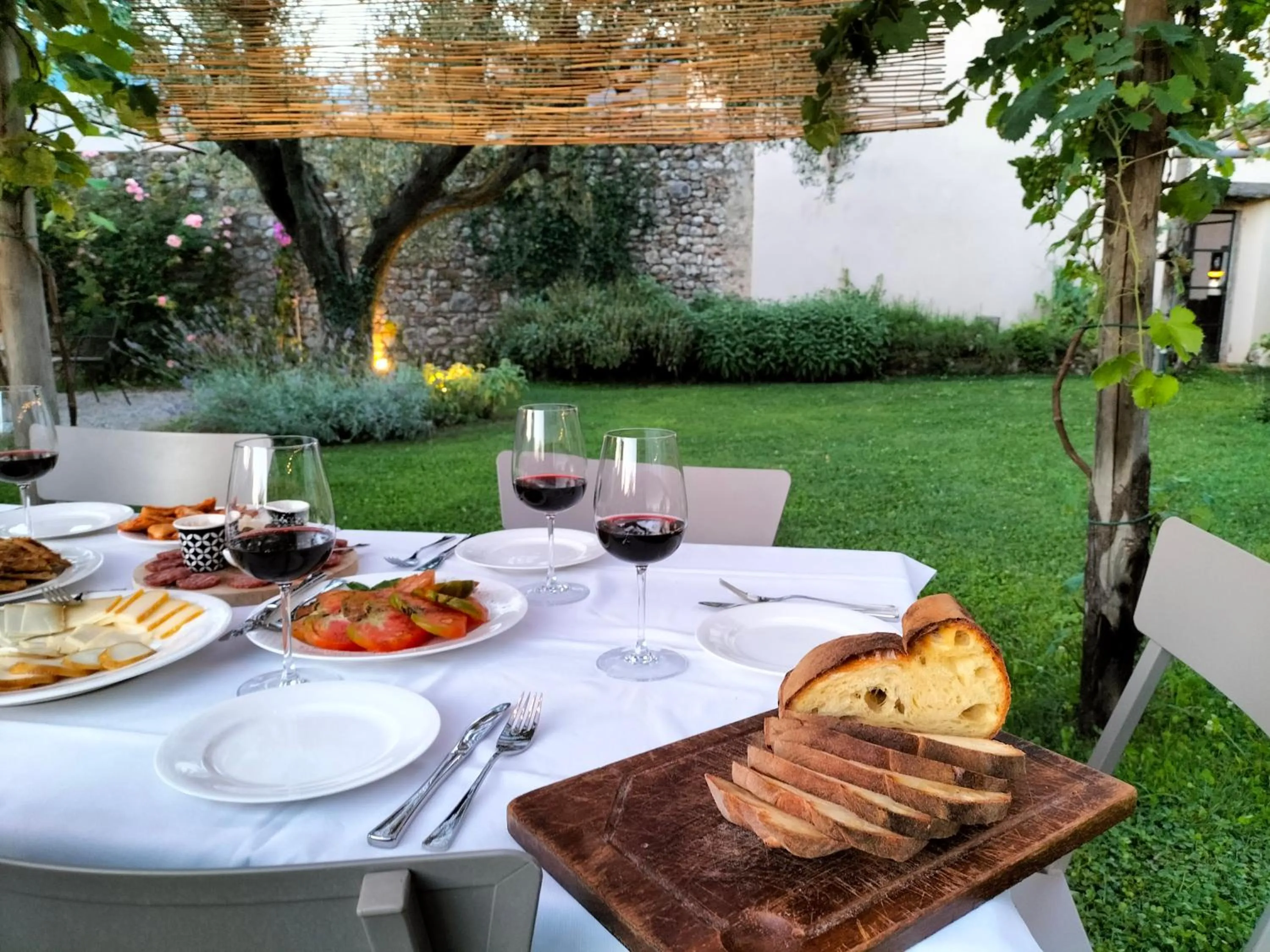 Dinner in Badia Giulia Prestigious Historical B&B, Camaiore - Adults Only - No Pets