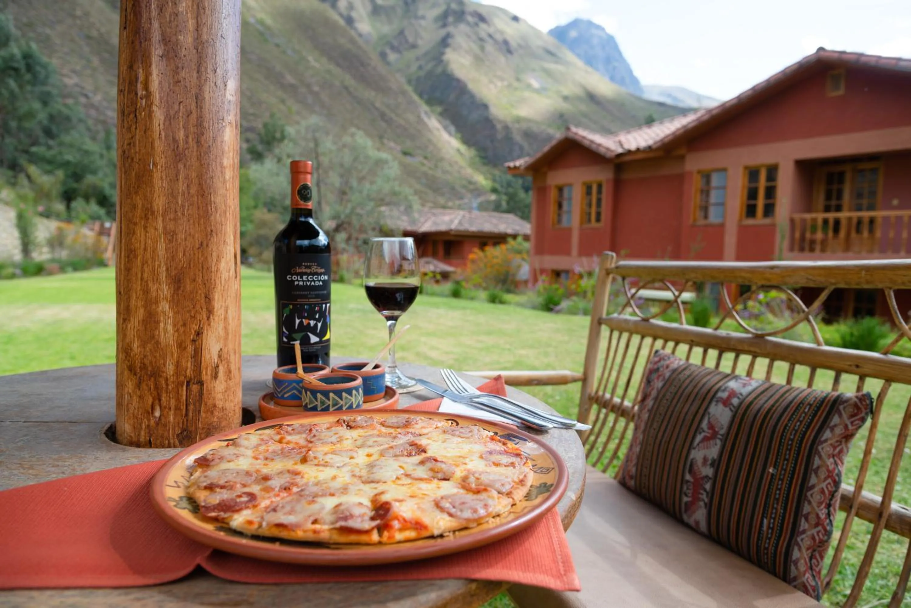 Property building in Hotel Pakaritampu