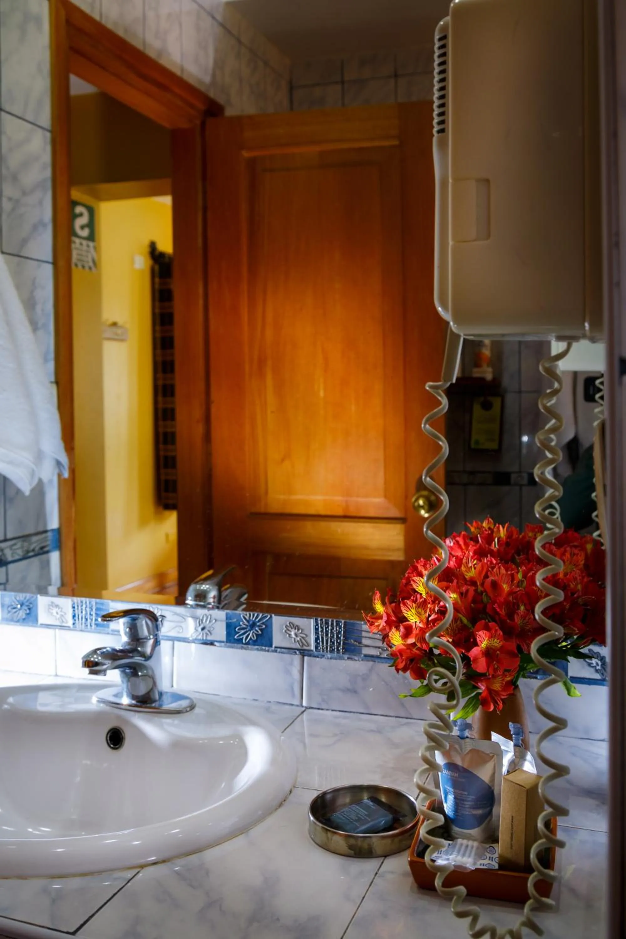 Bathroom in Hotel Pakaritampu