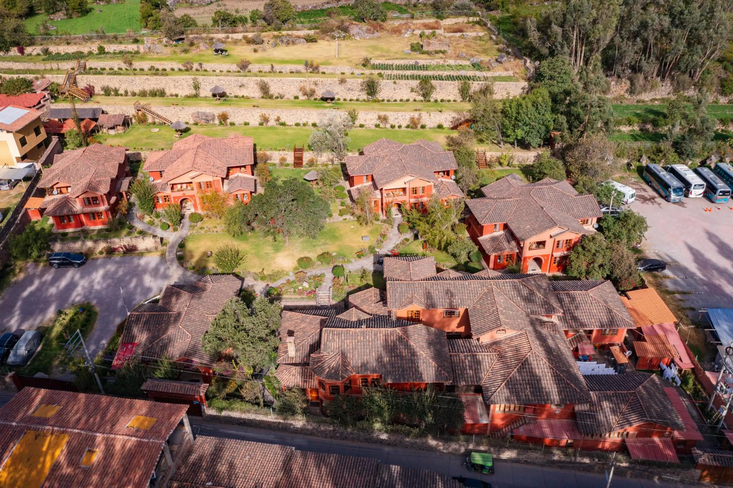 Property building in Hotel Pakaritampu