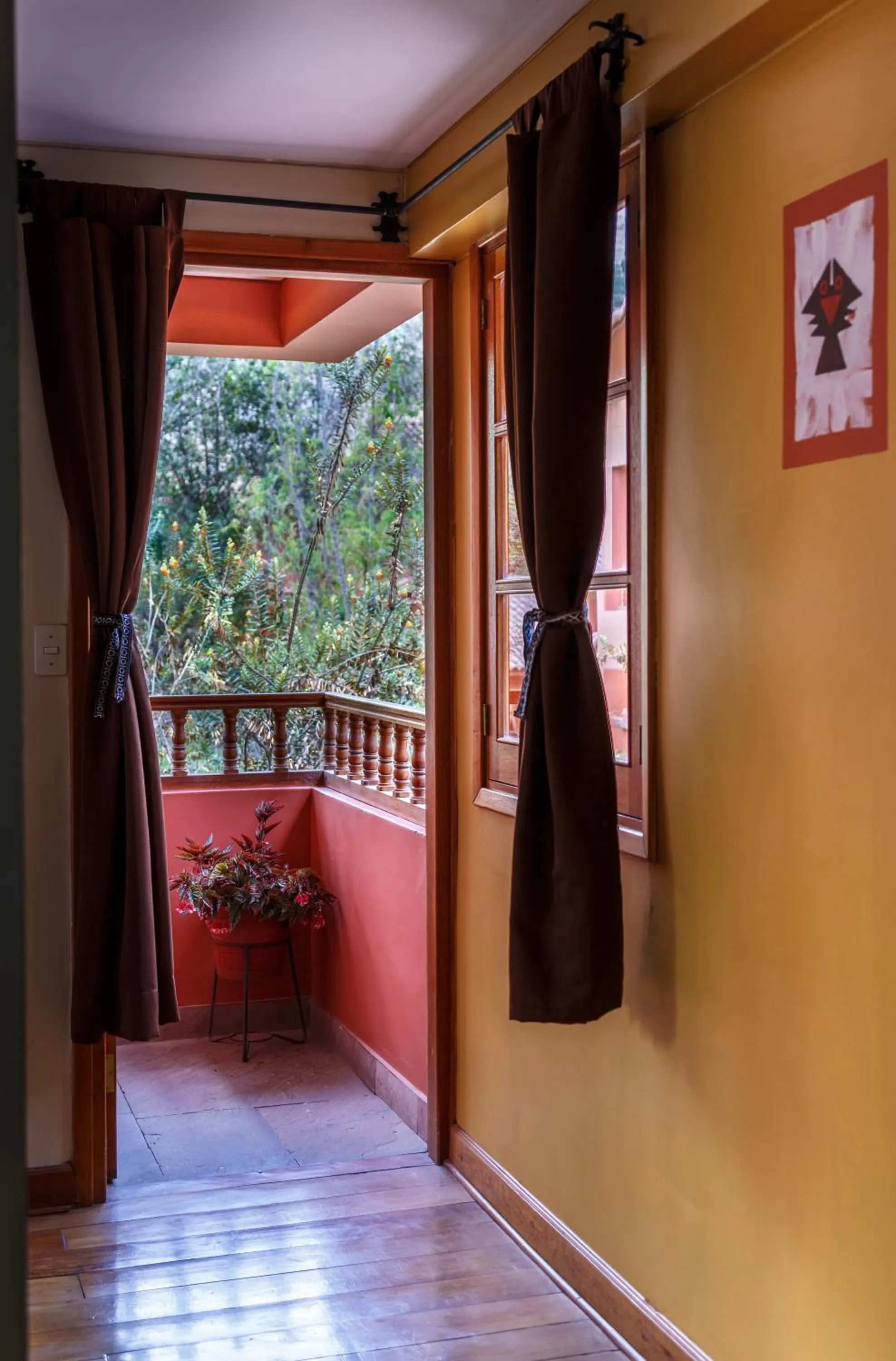 Day in Hotel Pakaritampu